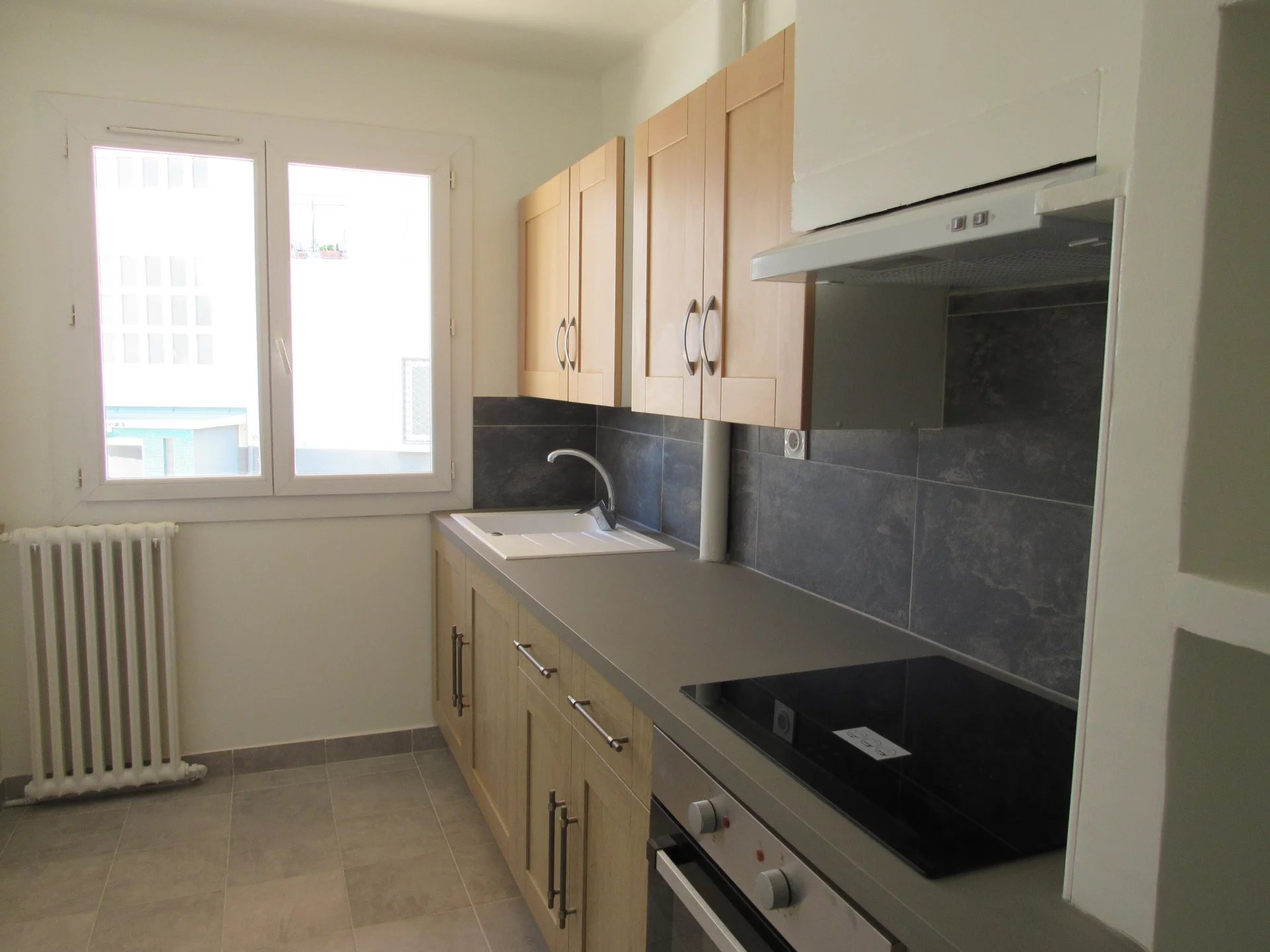 Appartement T3 TOULON PONT DU LAS  650 €/mois CC