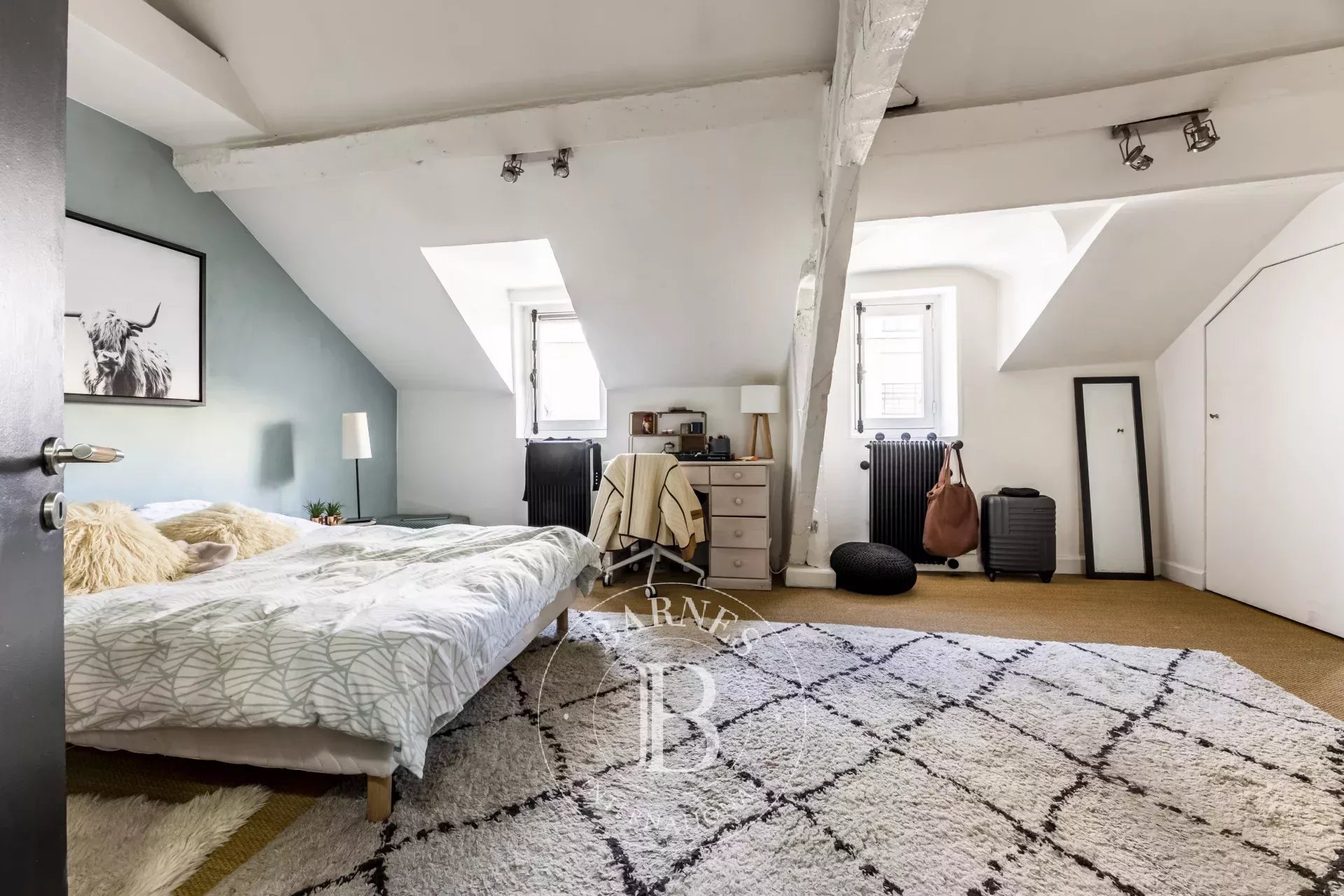 Neuilly - Château - Atypical family apartment  5 bedrooms - picture 9