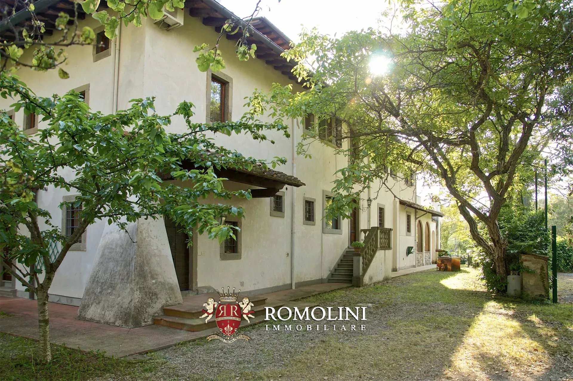7 Bedroom Villa/Townhouse's Image 11