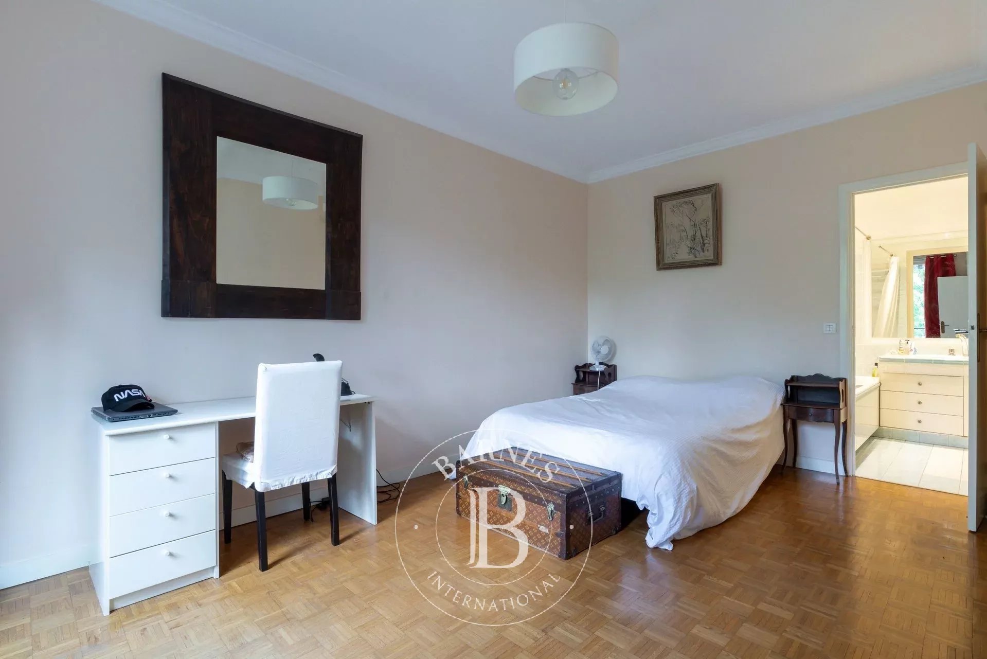 Neuilly-Inkermann-Perronet - 3-room apartment with a balcony - South-facing - Superb unobstructed views over verdant surroundings - picture 11
