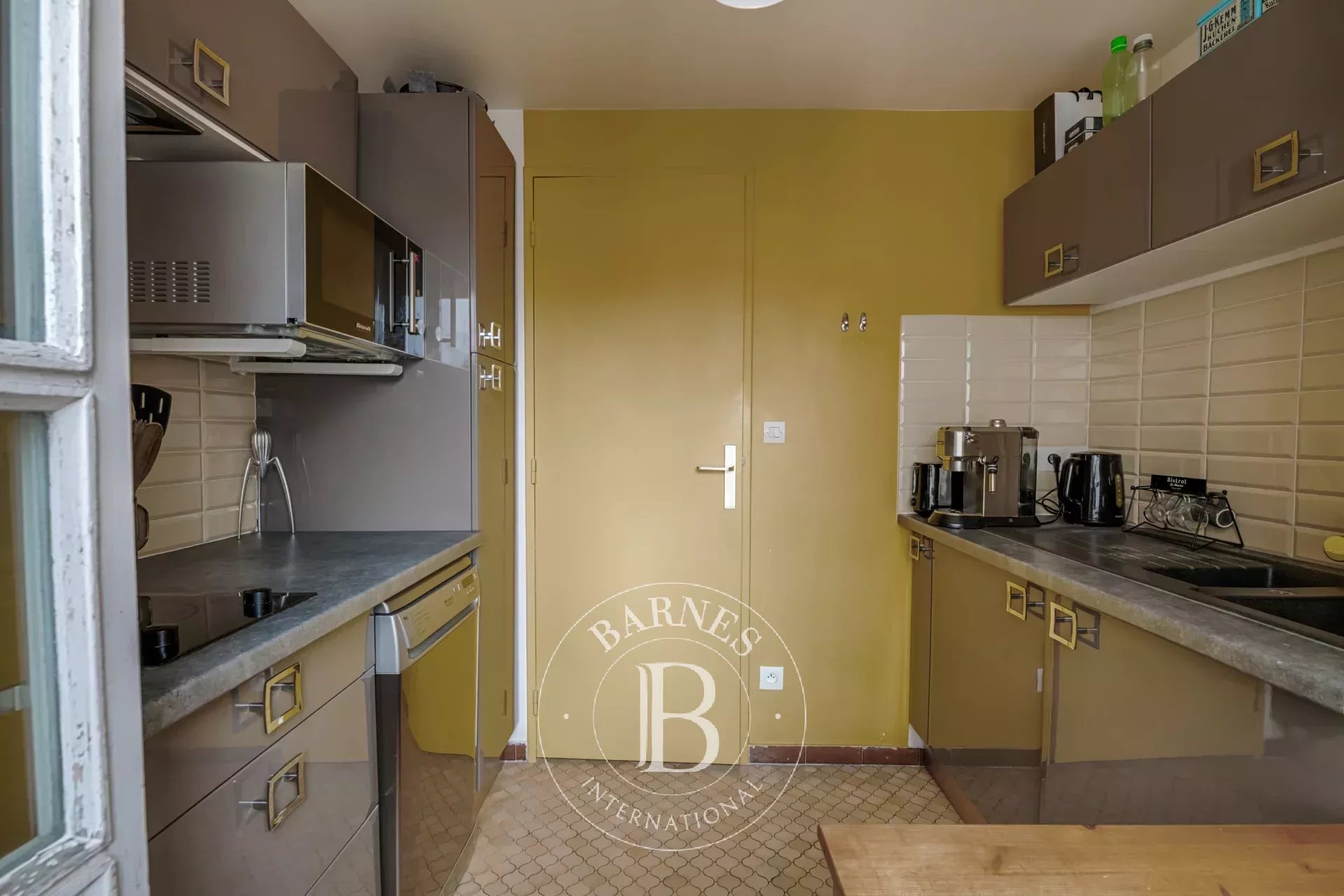 Daire Paris 3ème - picture 17