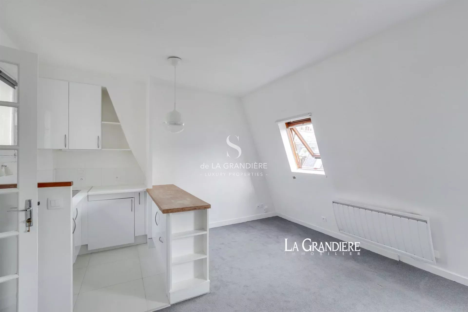 Paris 16 - rue des Belles Feuilles - 25m2