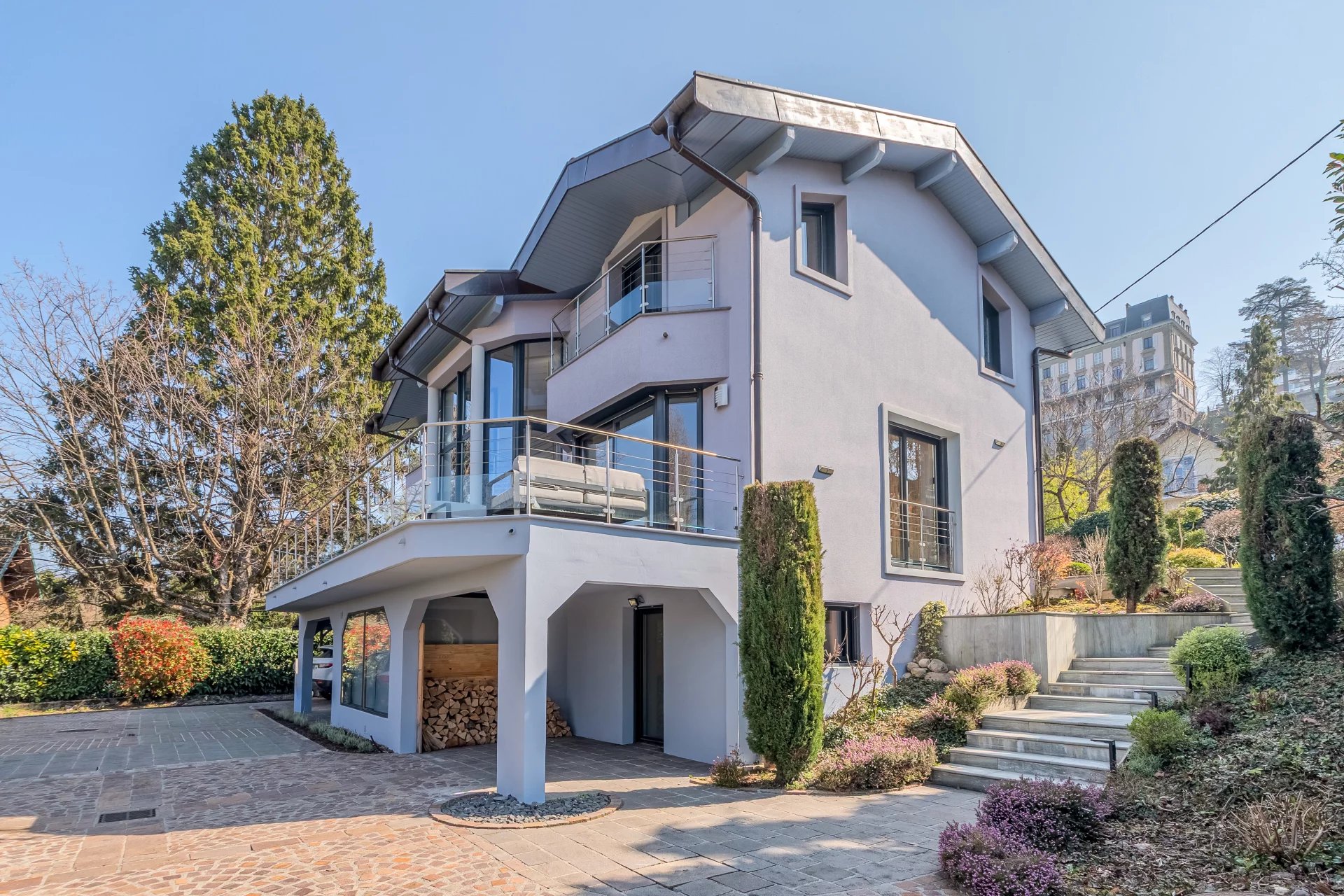 Thonon-les-Bains - Maison d'architecte - Vue lac - Terrain de 876 m² - 4 chambres - picture 1