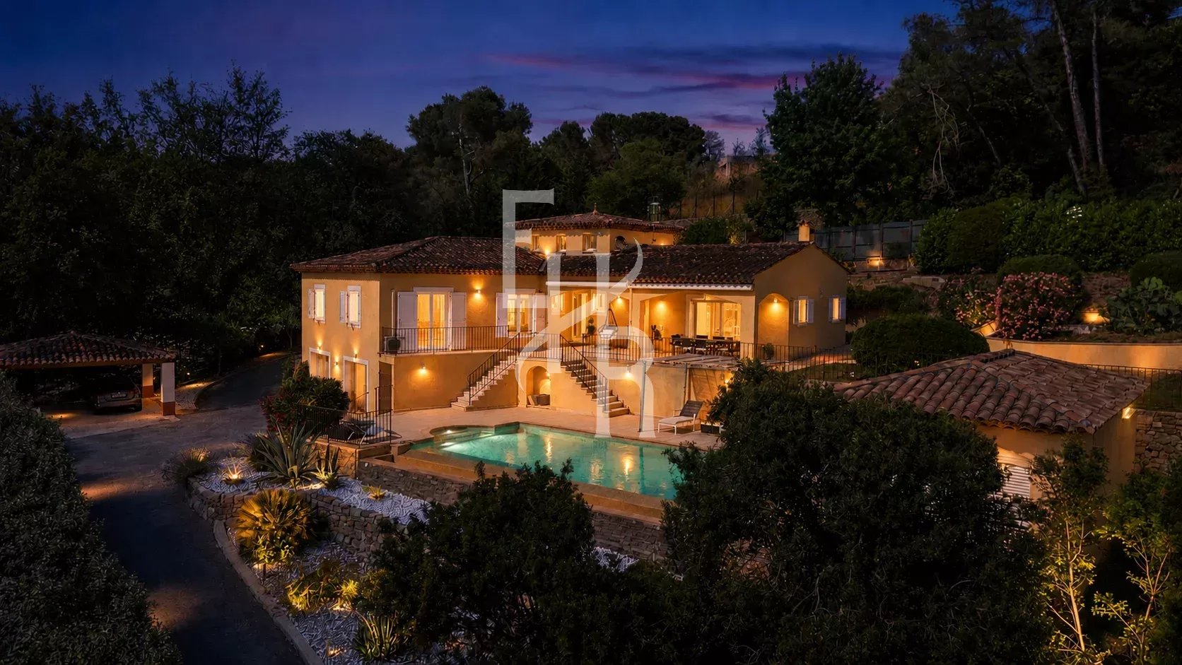 Villa à Mougins dans secteur prisé avec vue panoramique