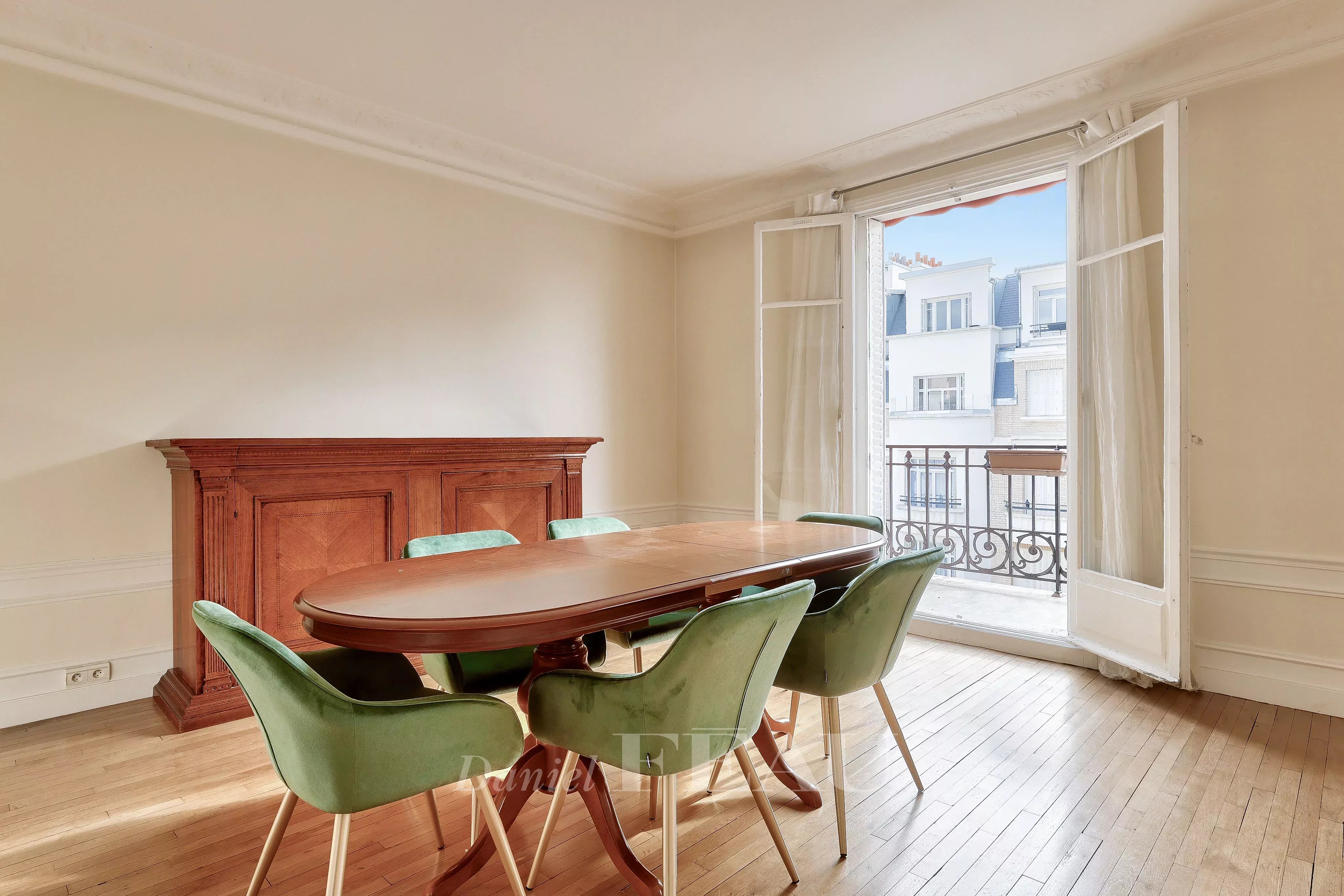 Location Appartement Paris 16ème