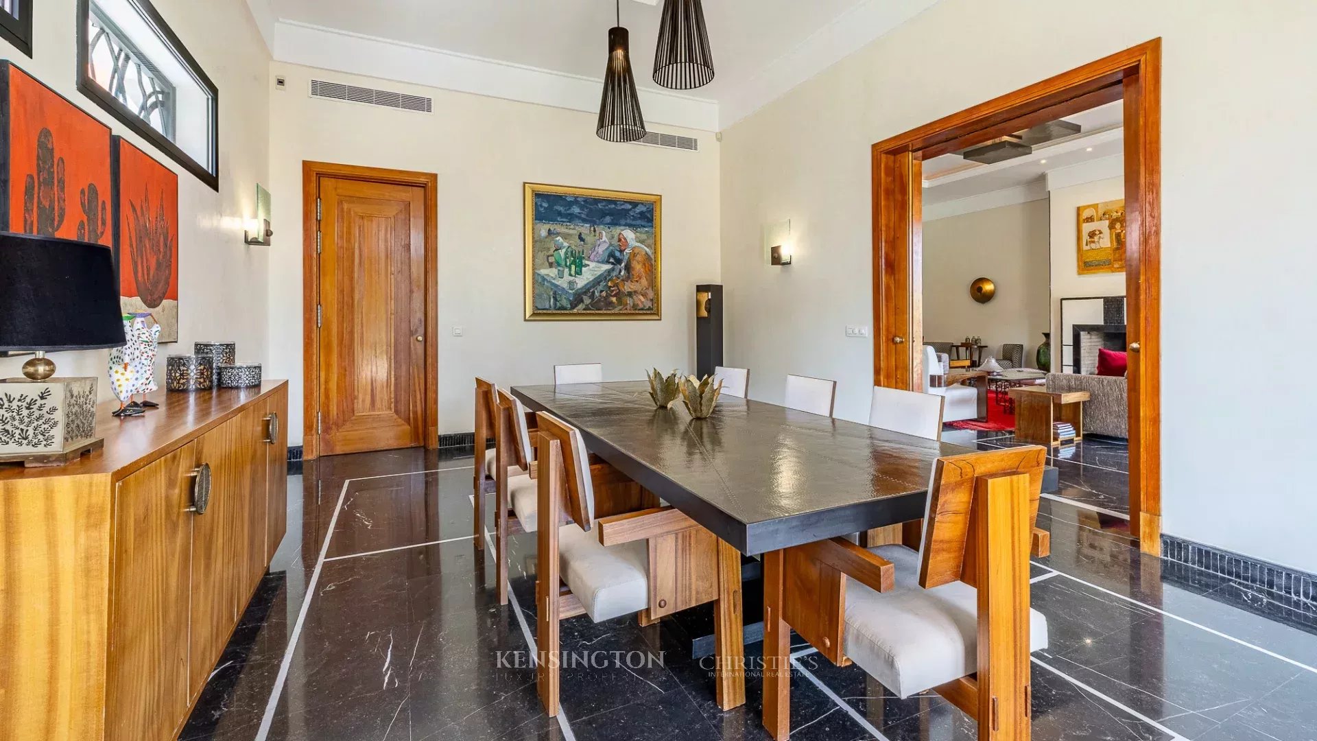 5 Bedroom Villa/Townhouse's Image 13
