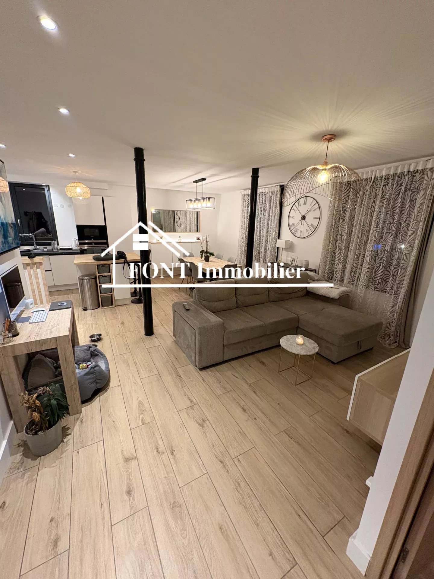 Agence immobilière de 