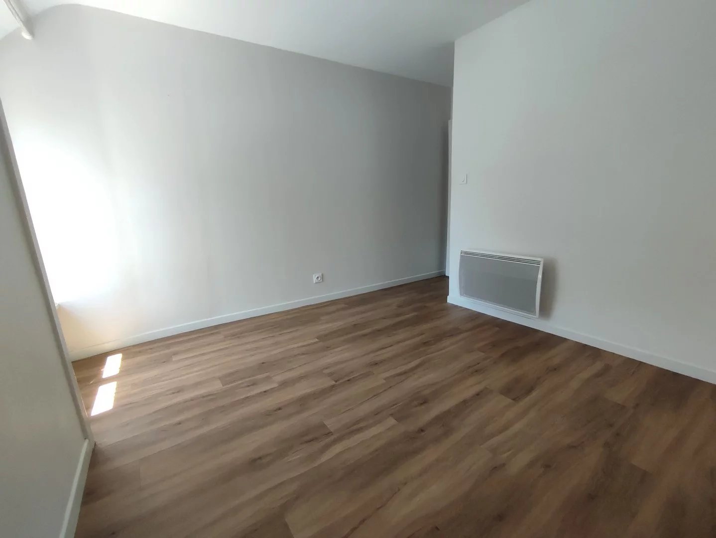 Maison T3 – LANVALLAY –