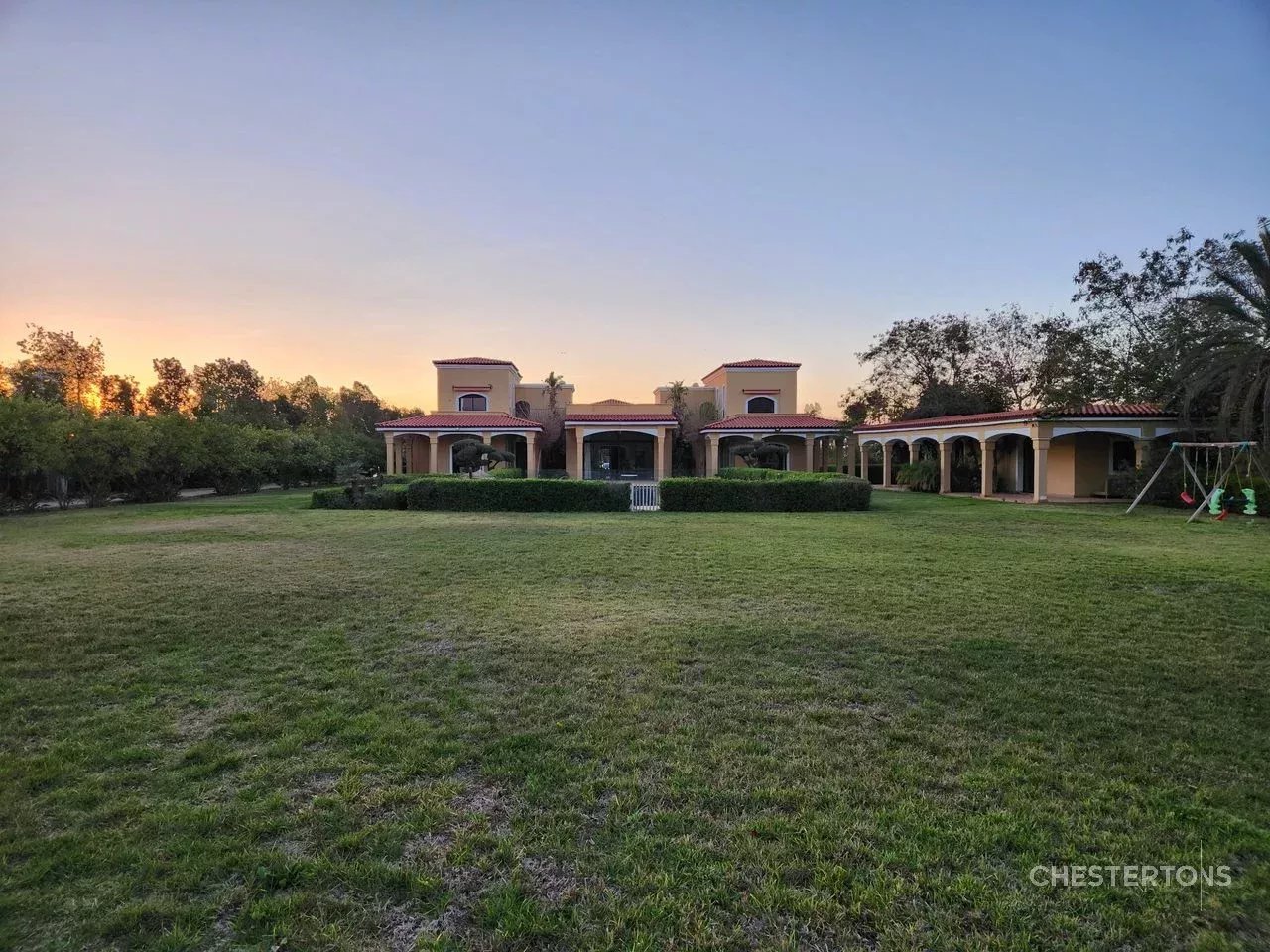 Image of Villa - 6 Bedrooms for Sale in Marrakech-Ménara-Marrakech-Morocco, Image 1