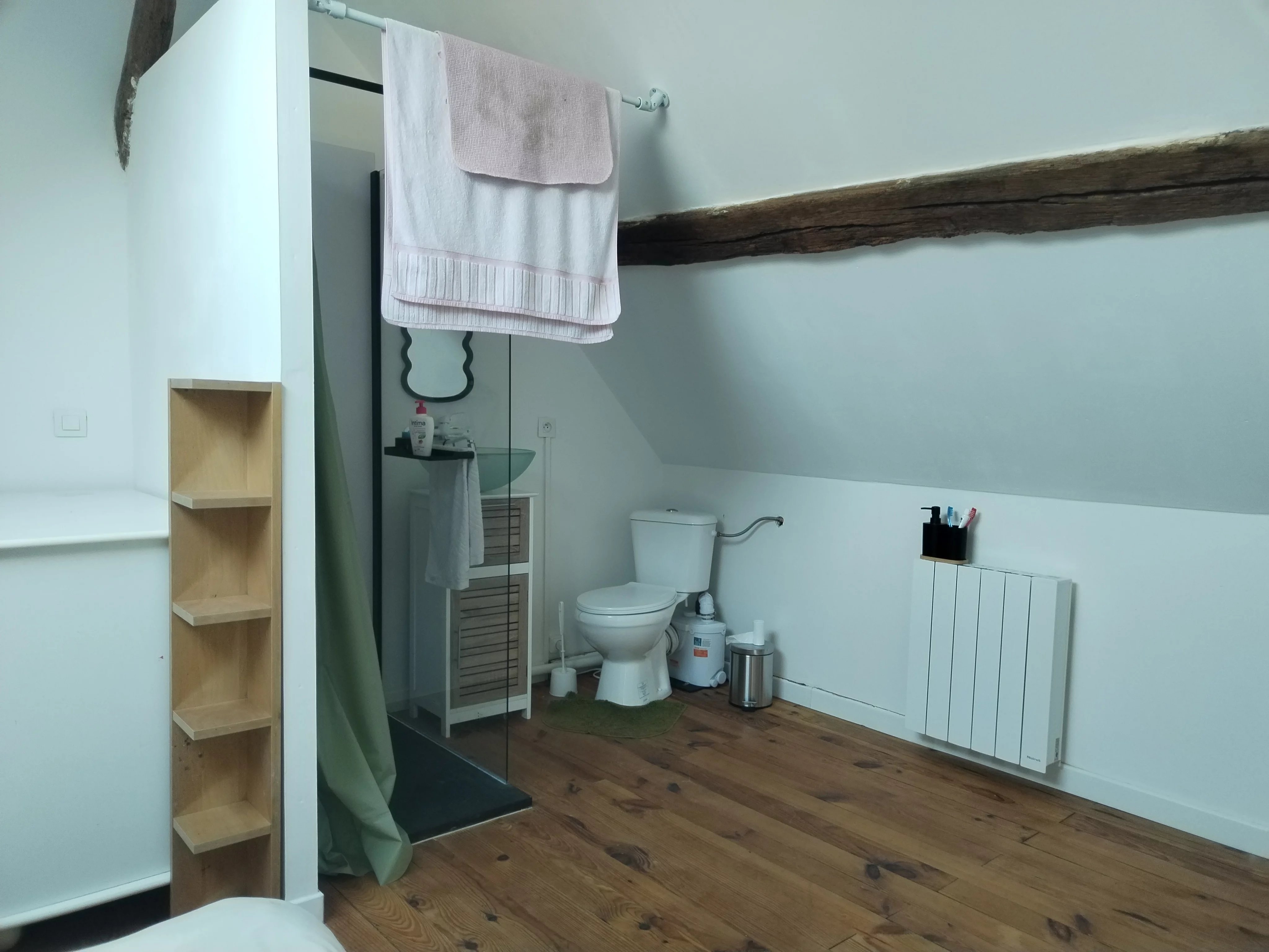 CORPS DE FERME À RÉNOVER – TROIS HABITATIONS – TERRAIN DE 6 836 M² — photo 6