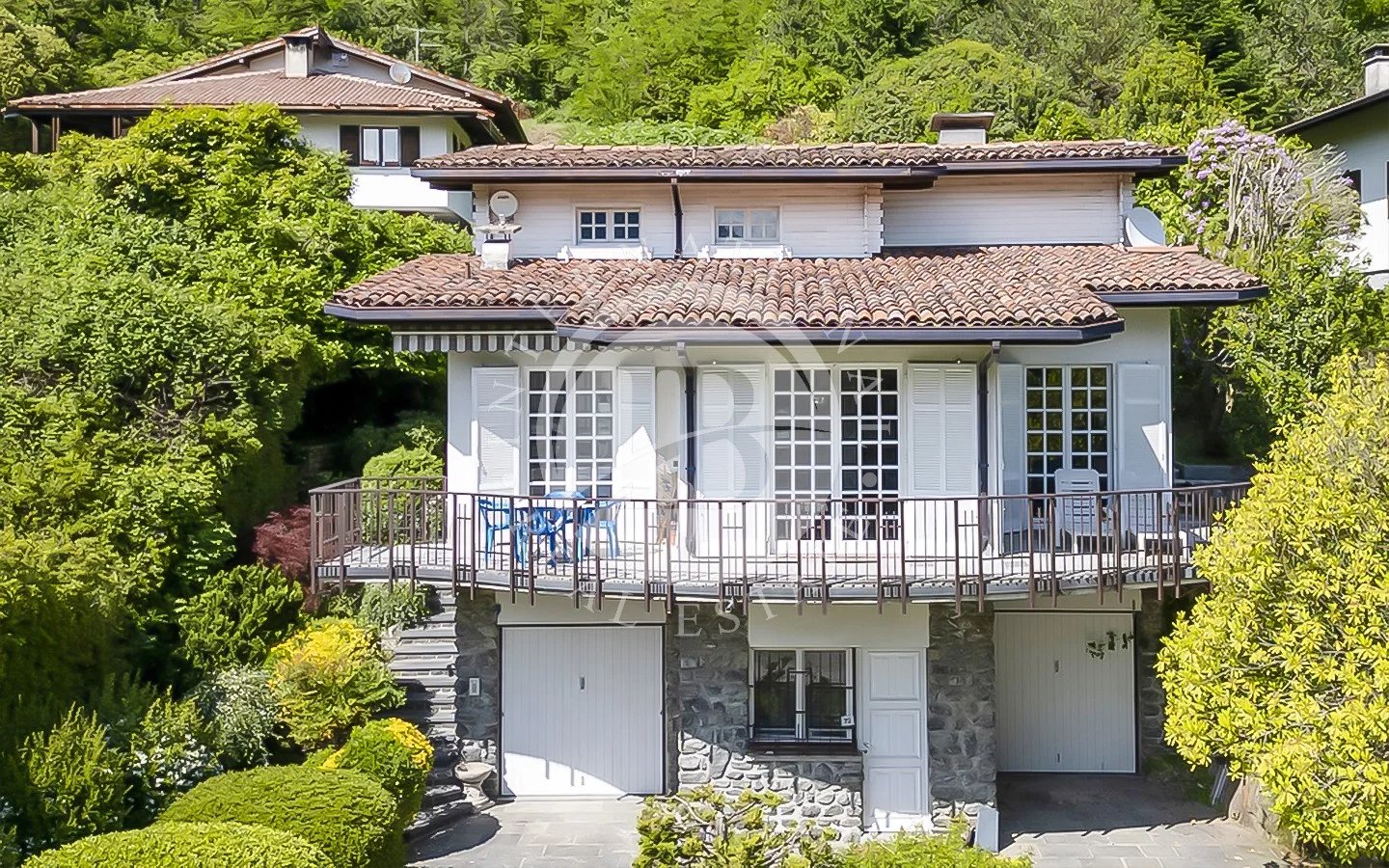 Villa in Mergozzo - Image 2