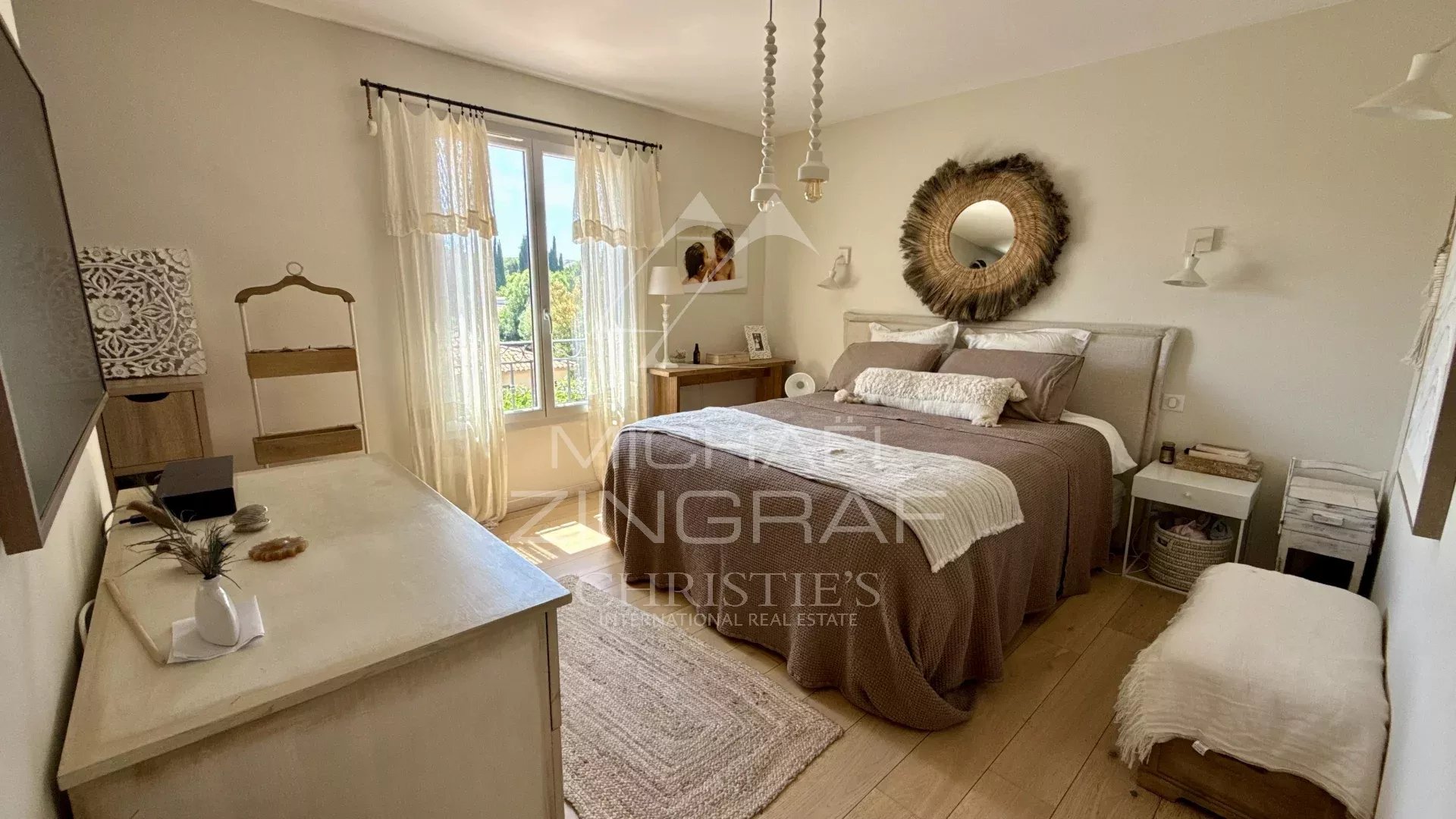 3 Bedroom Villa/Townhouse's Image 9