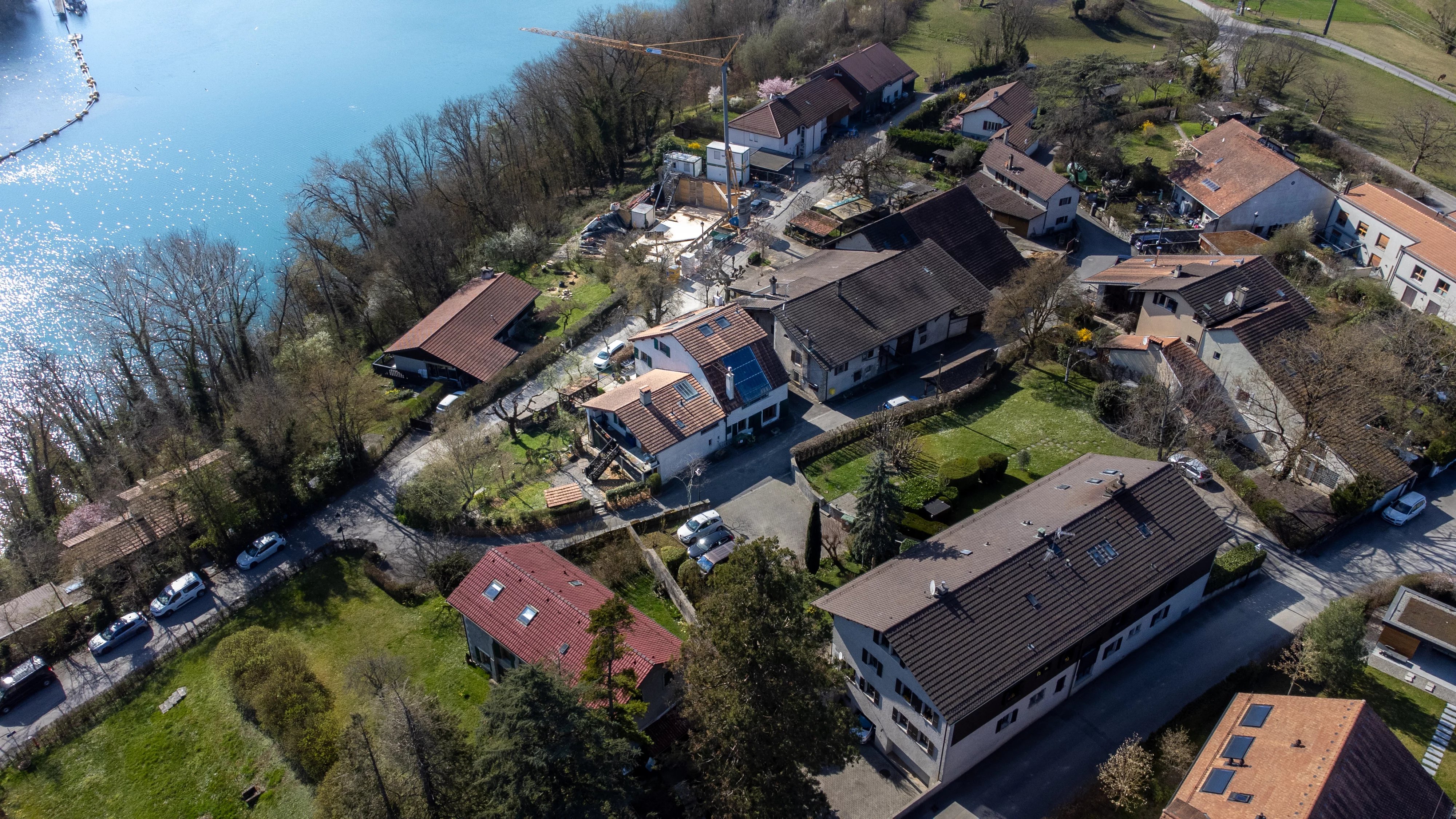 Peney-Dessus Spacieux duplex 7 pièces avec jardin