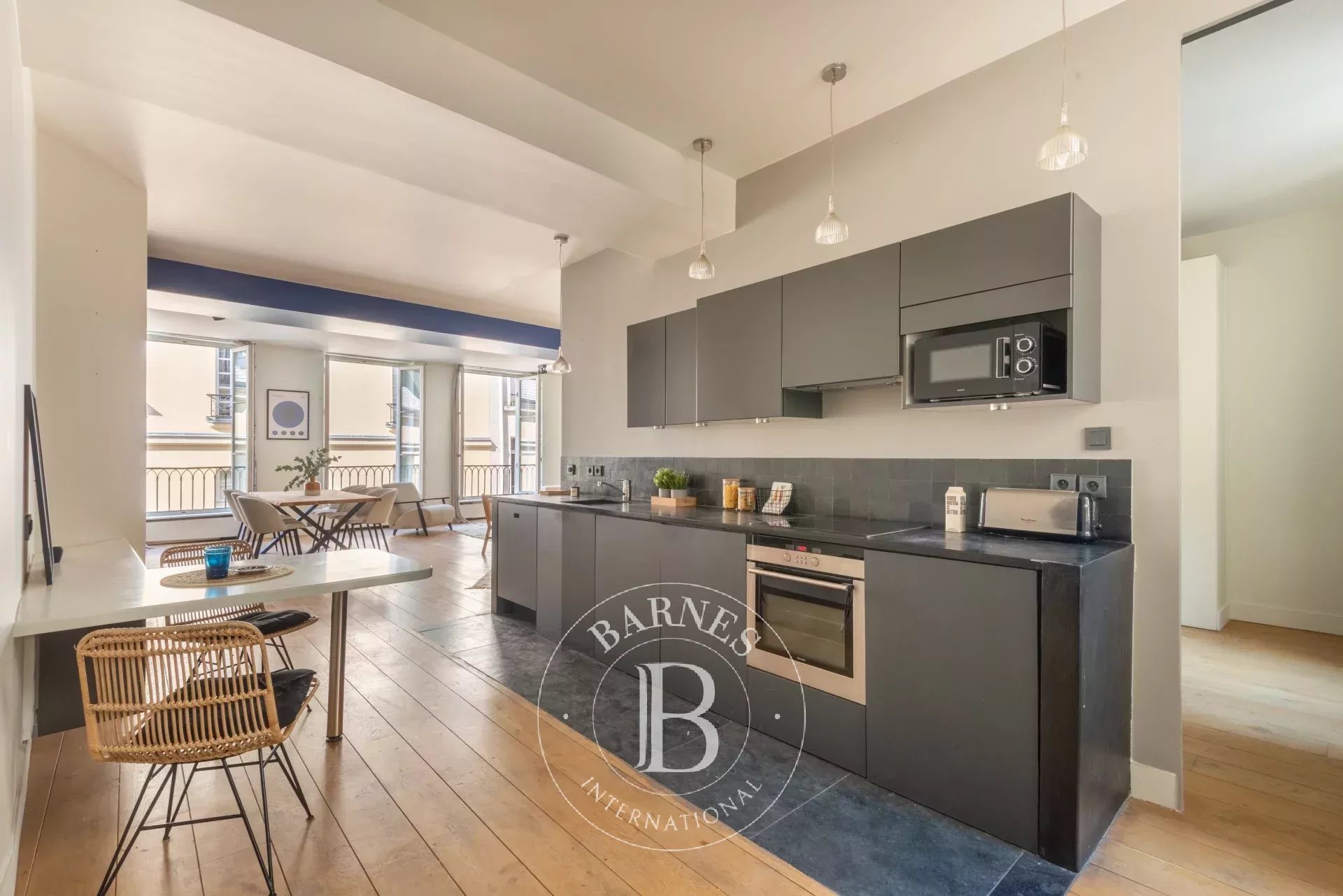 Daire Paris 3ème - picture 14