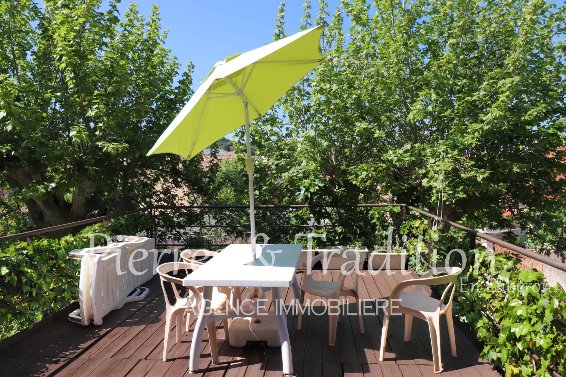 Agence immobilière de Pierres et Tradition en Luberon Apt