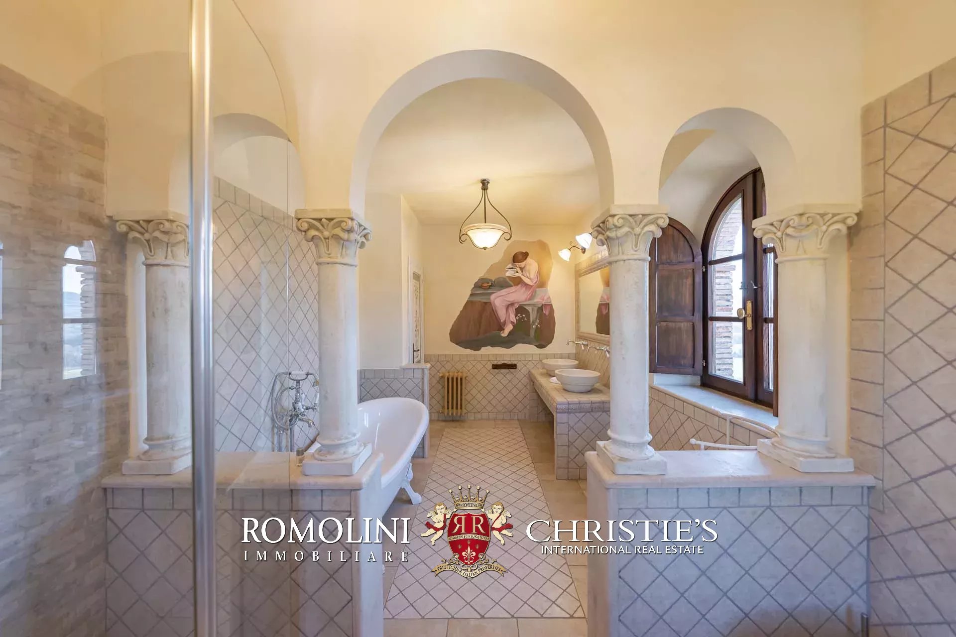 20 Bedroom Chateau's Image 60