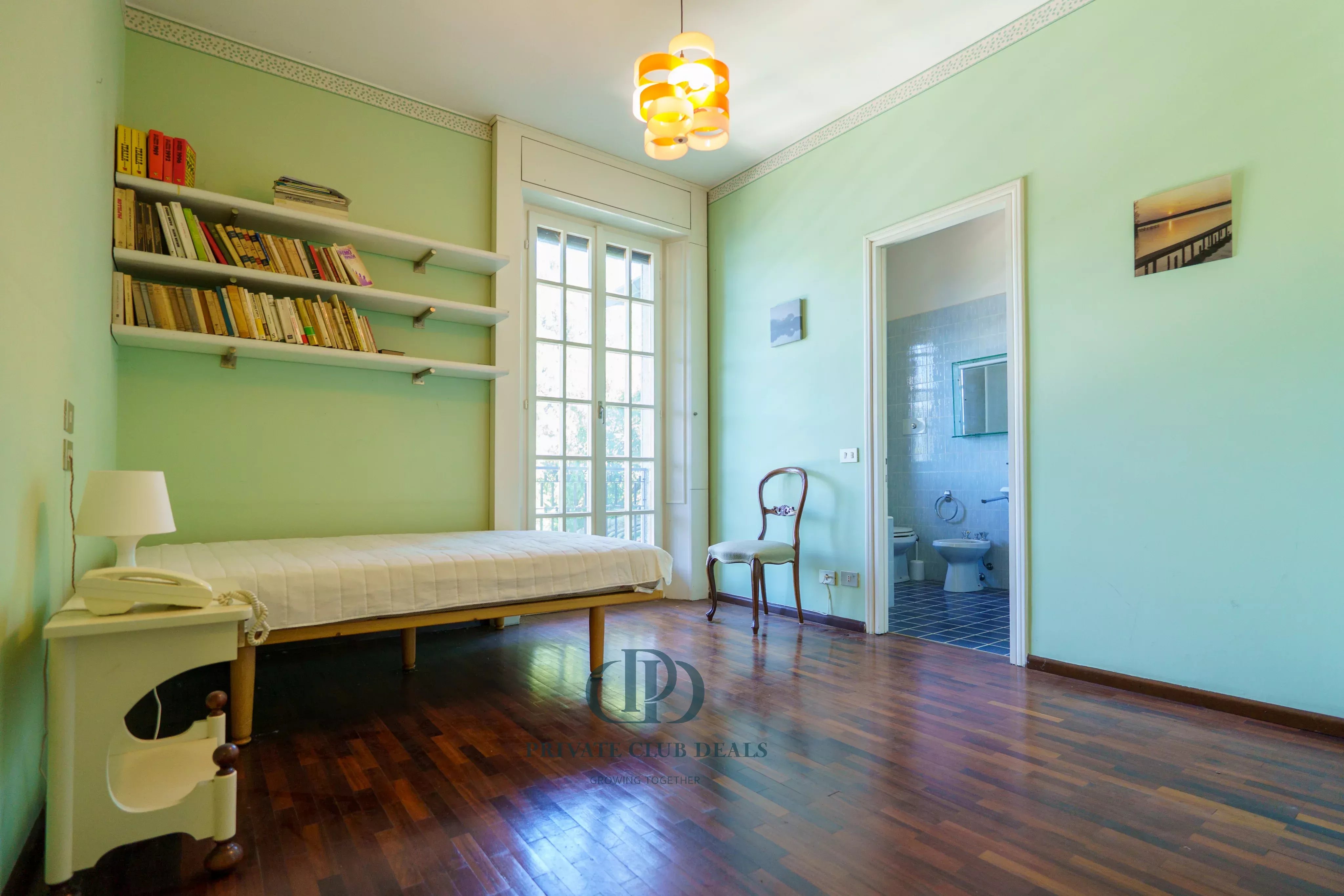 Villa Como - picture 14