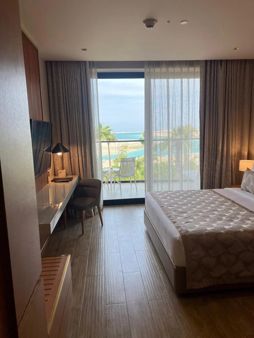 Luxury Island Living – Studio in Voco Monaco, World Islands, Dubai