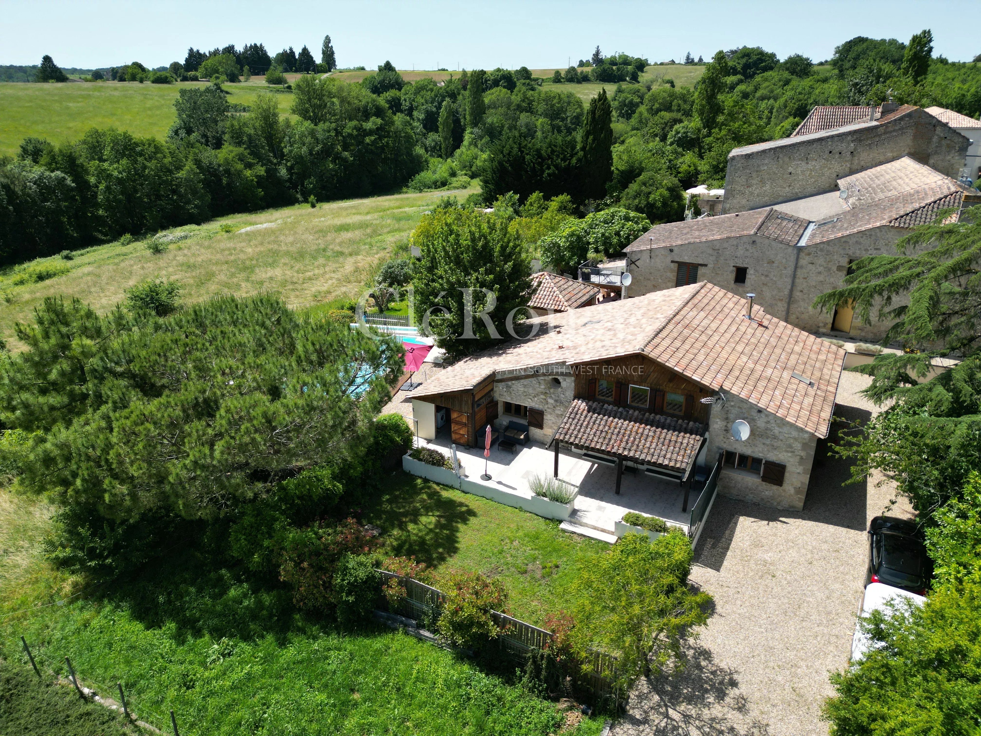 House in Duras - view 1