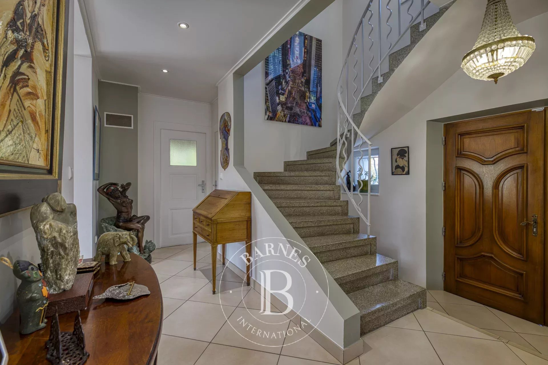 BARNES GENEVOIS - ANNEMASSE - MAISON DES ANNEES 50 RENOVEE