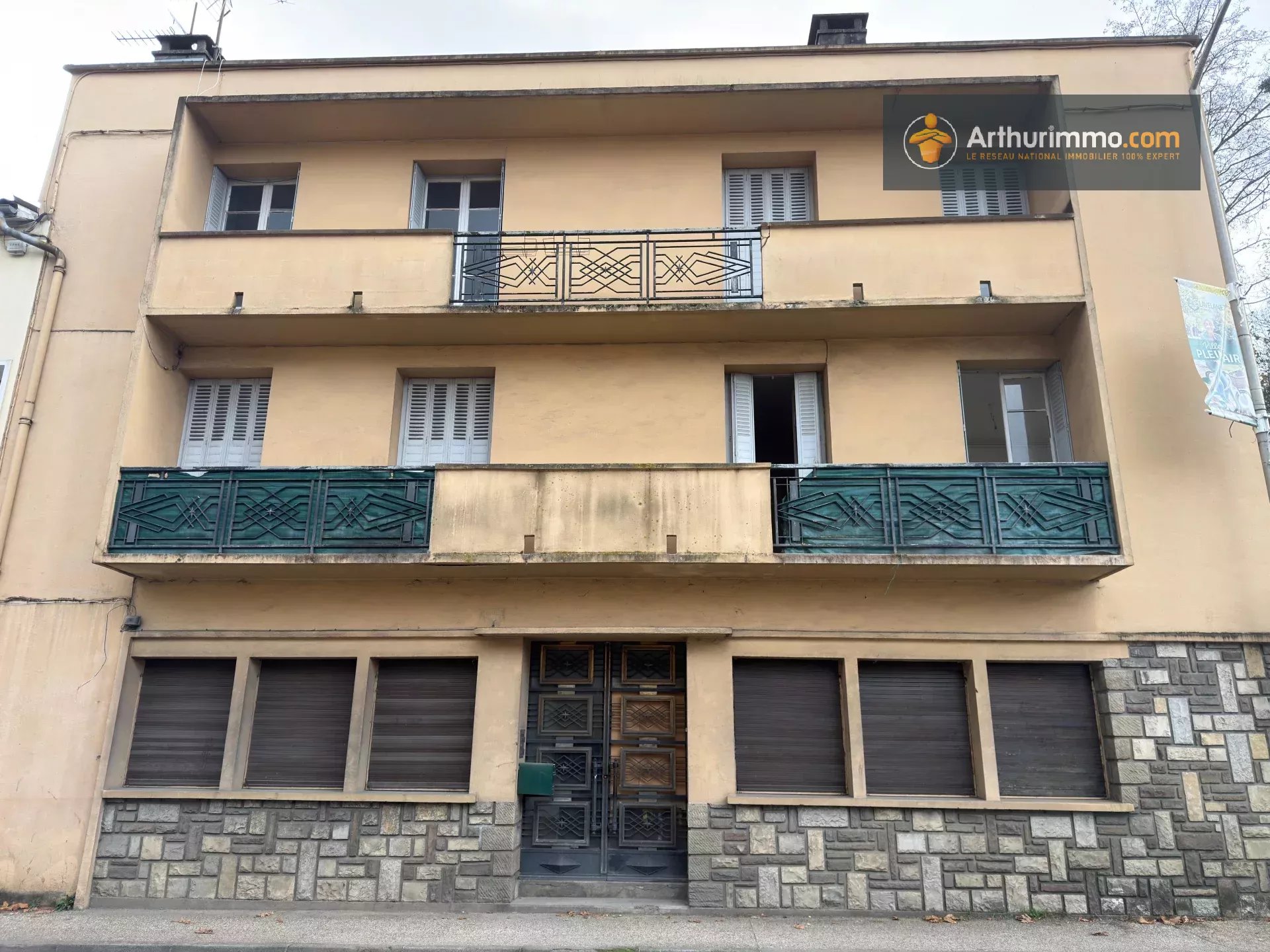 Agence immobilière de 