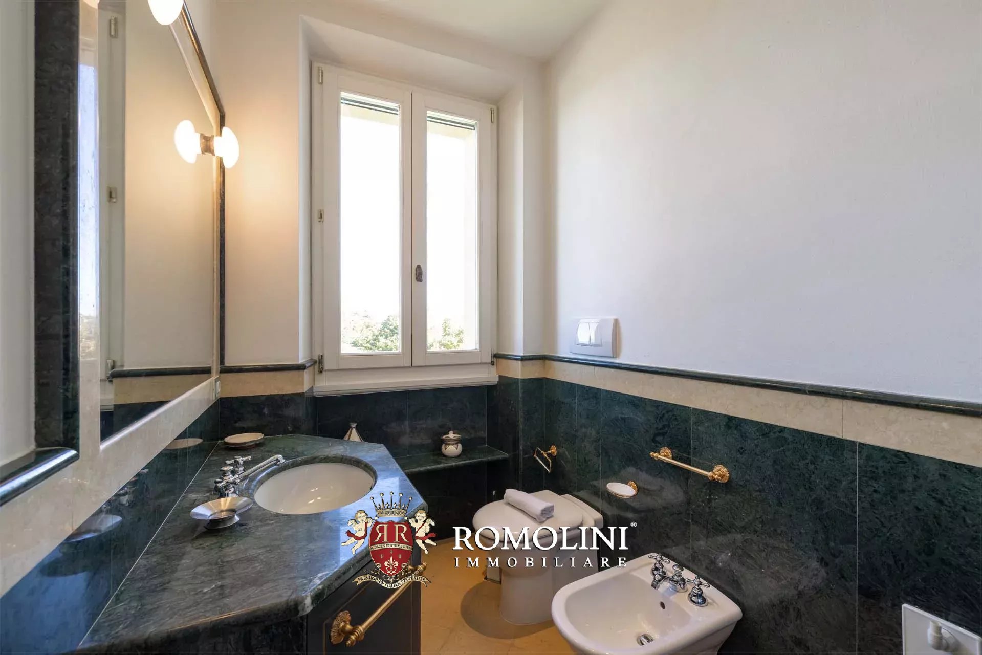 12 Bedroom Villa/Townhouse's Image 73
