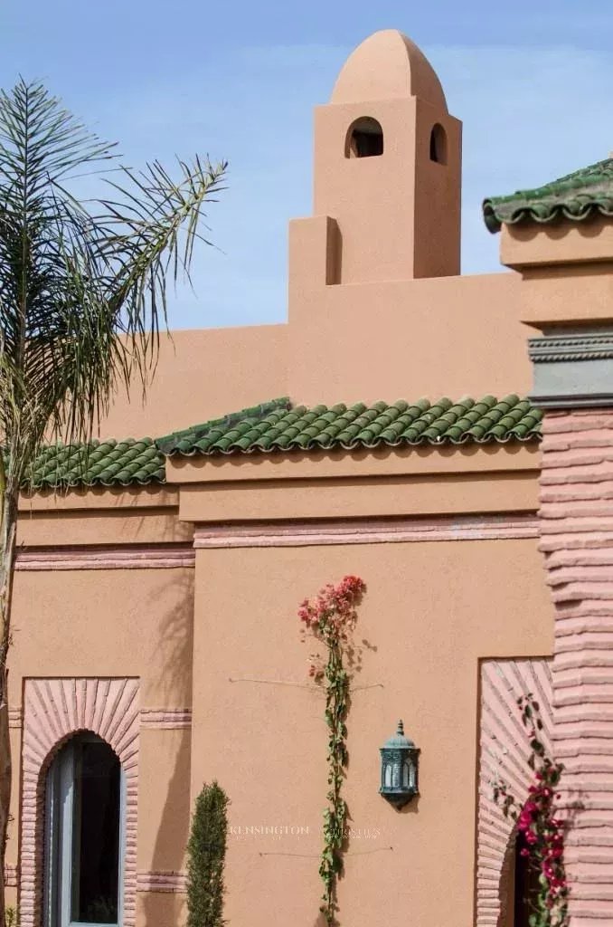 6 Bedroom Villa/Townhouse's Image 8