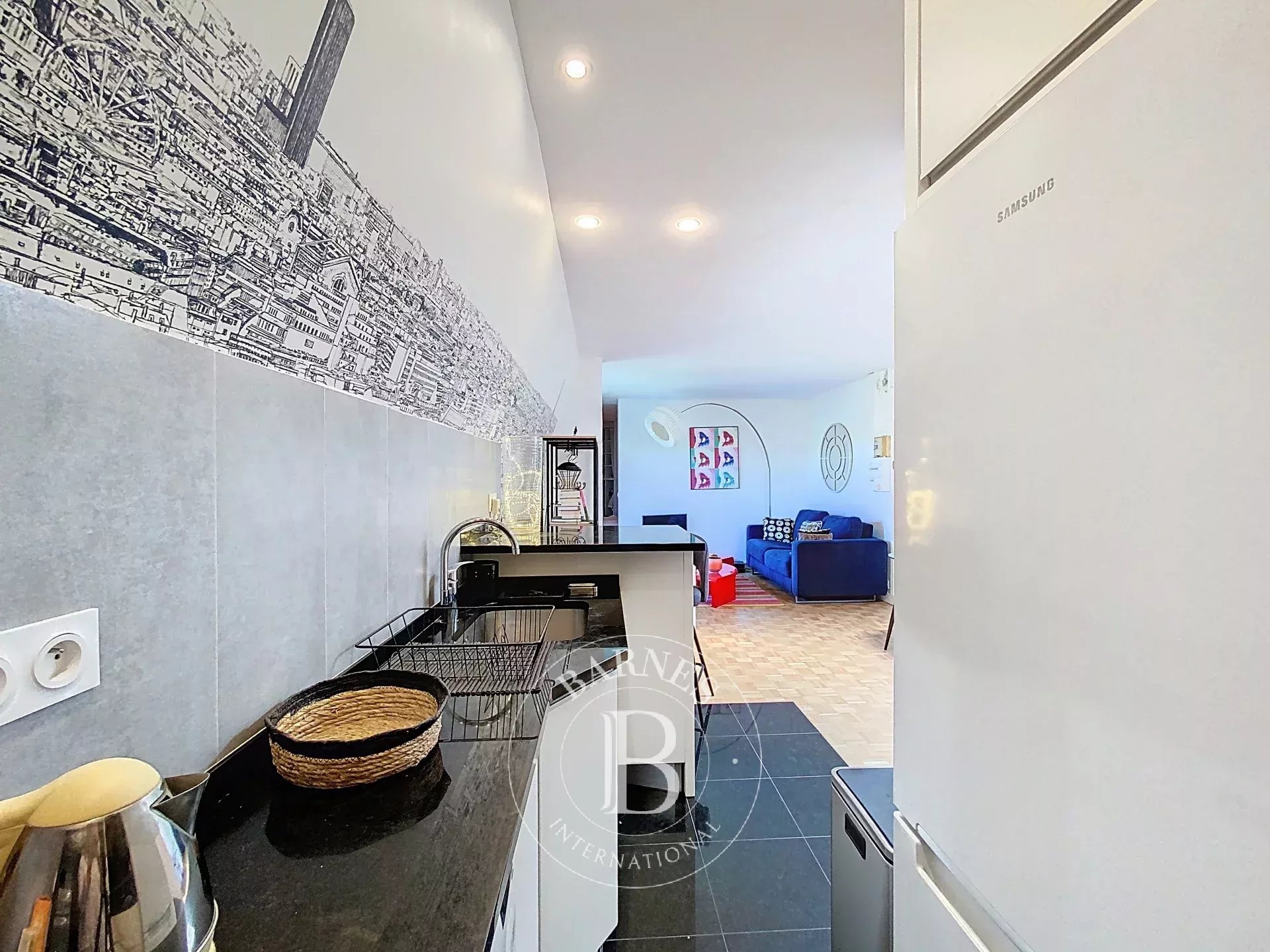 Daire Paris 8ème - picture 11