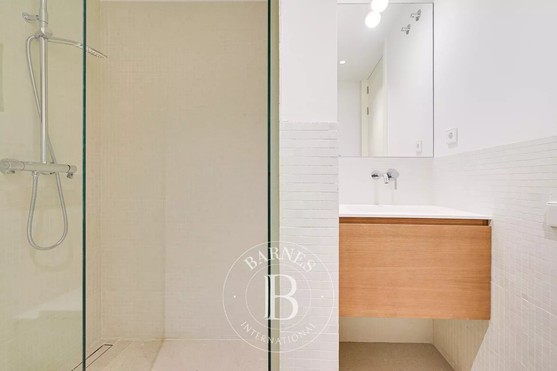 Penthouse Barcelona - picture 17