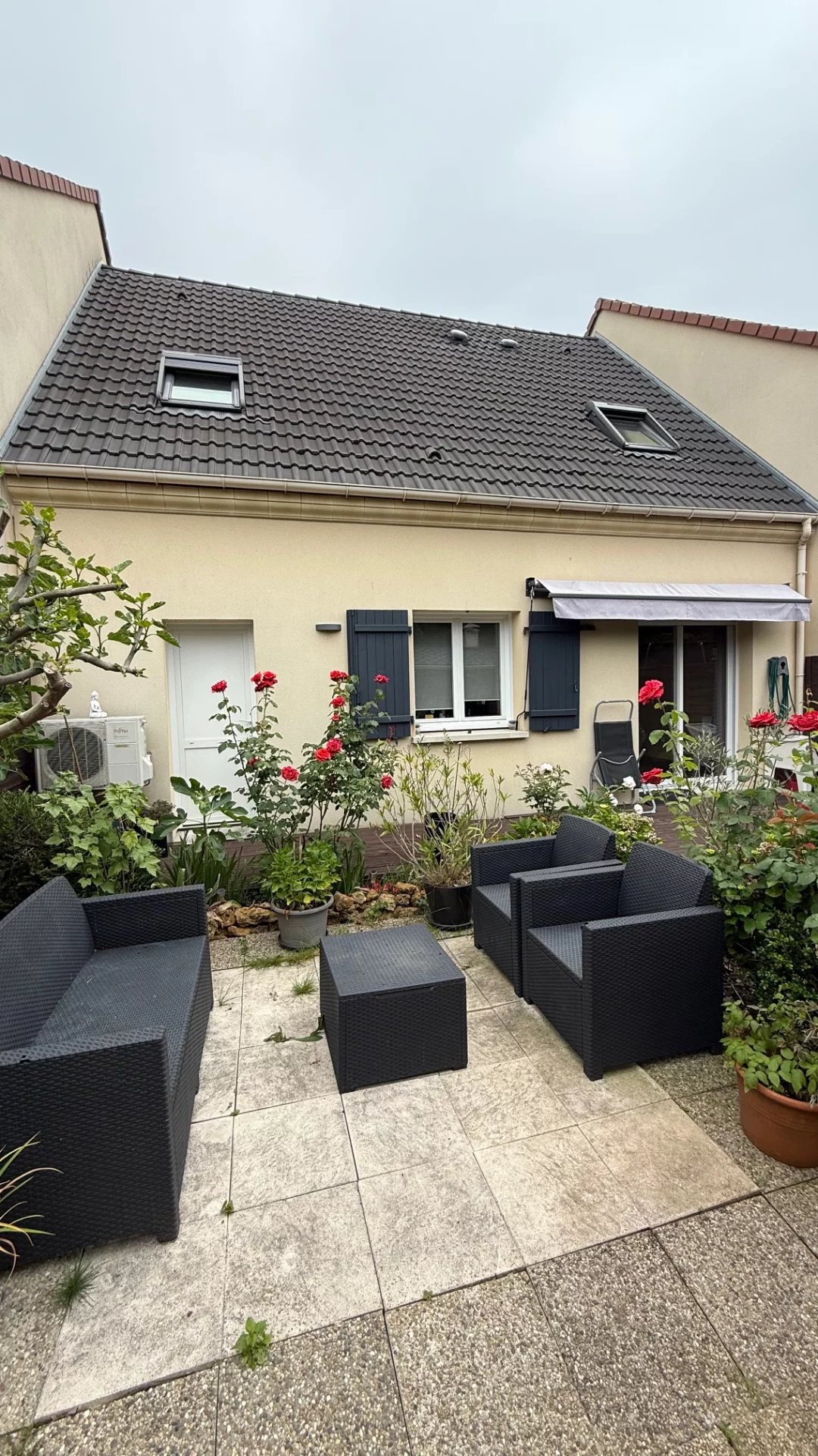 Sale House Égly
