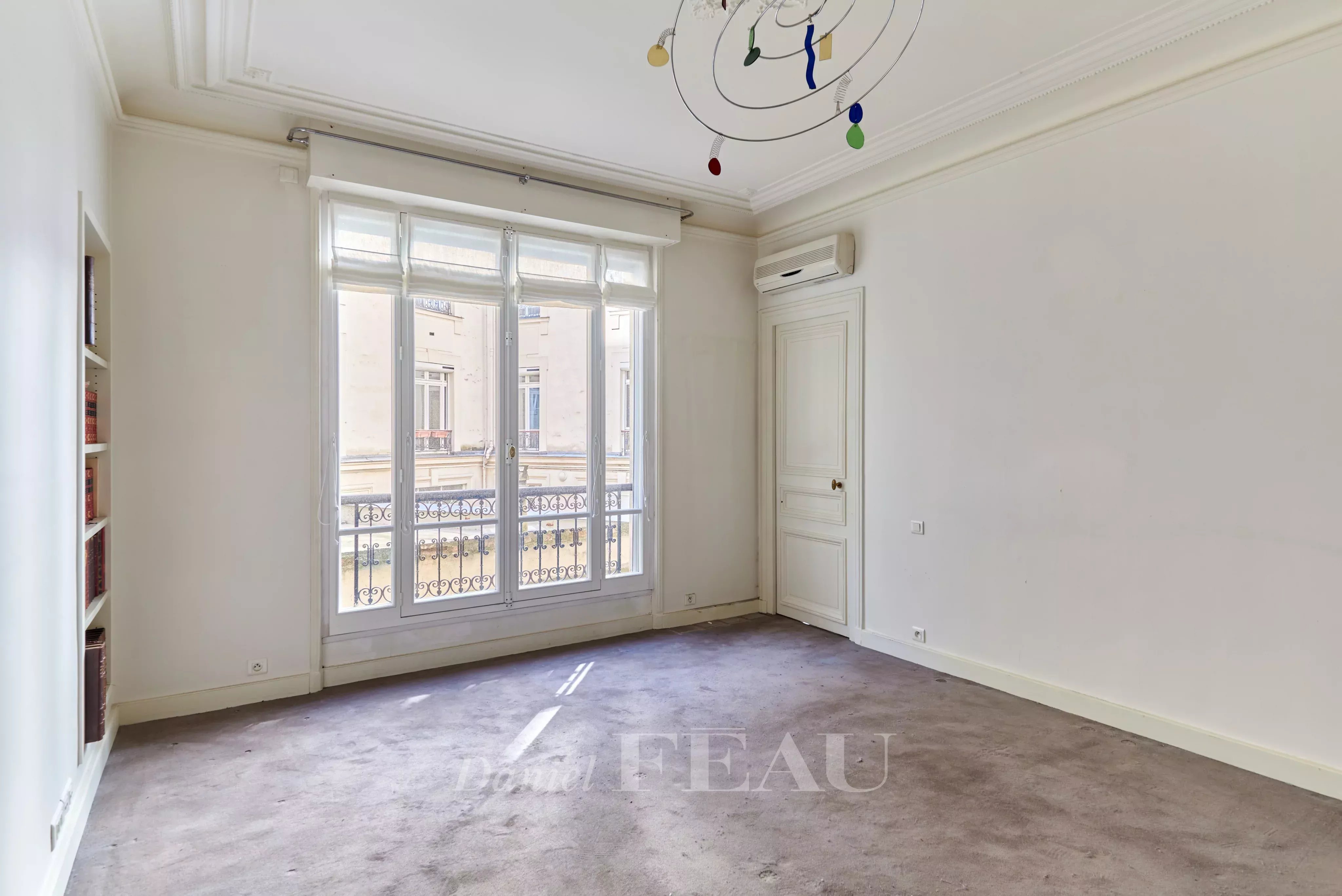 Chambre sur cour