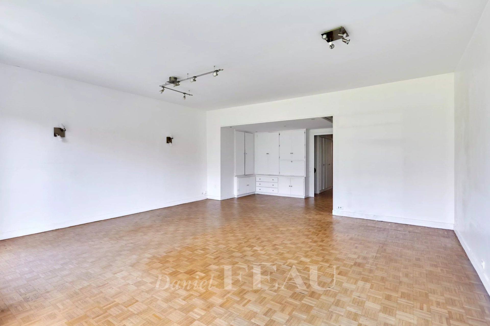 2 Bedroom Apartment/Flat's Image 6