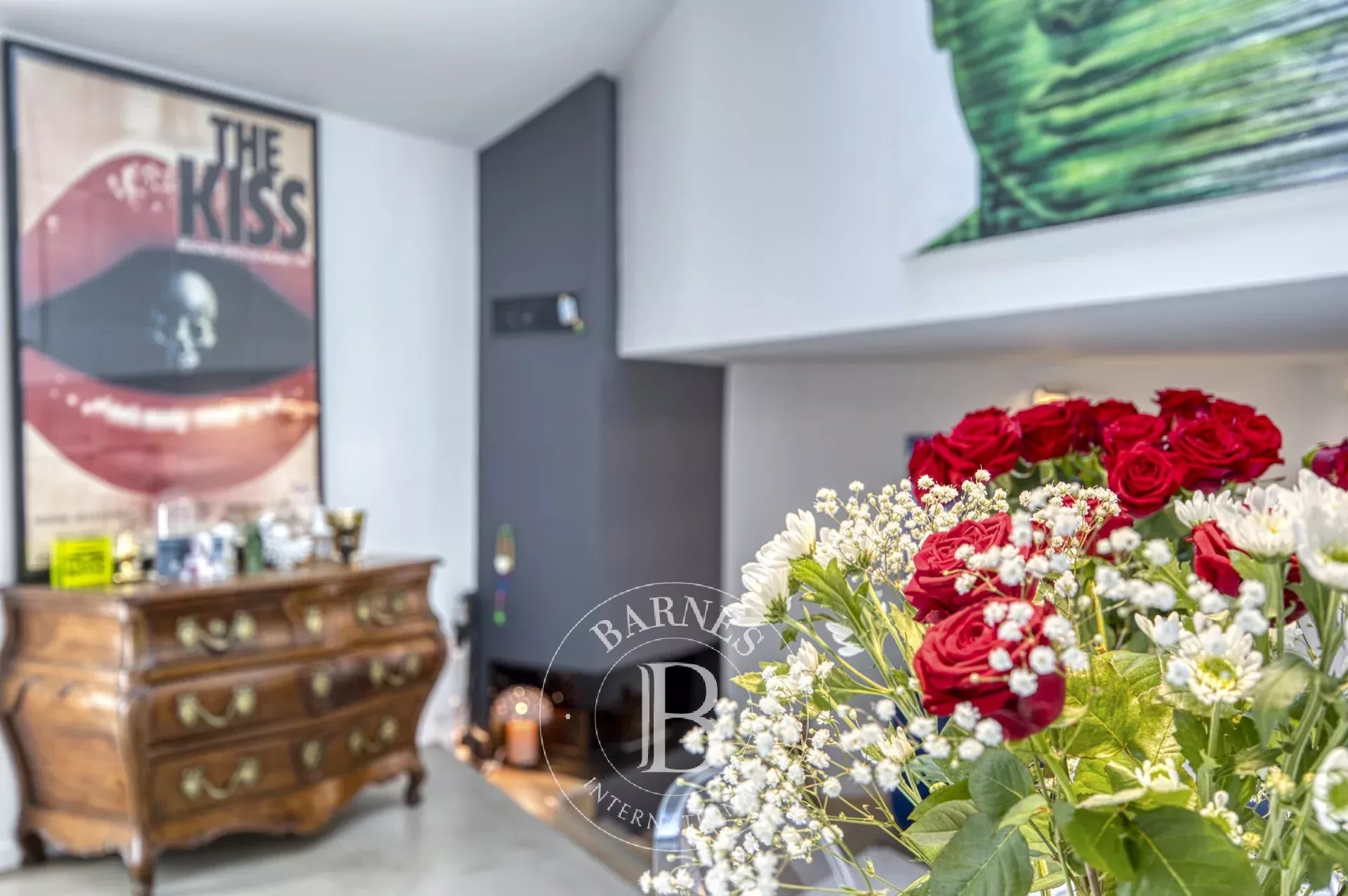 Ev Bonne - picture 5