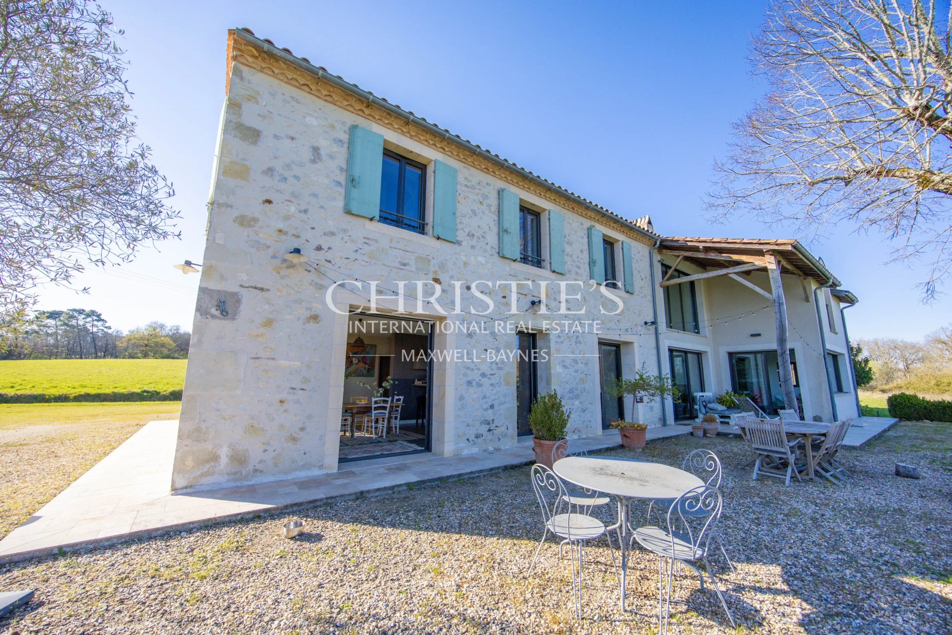 4 Bedroom Villa/Townhouse's Image 16