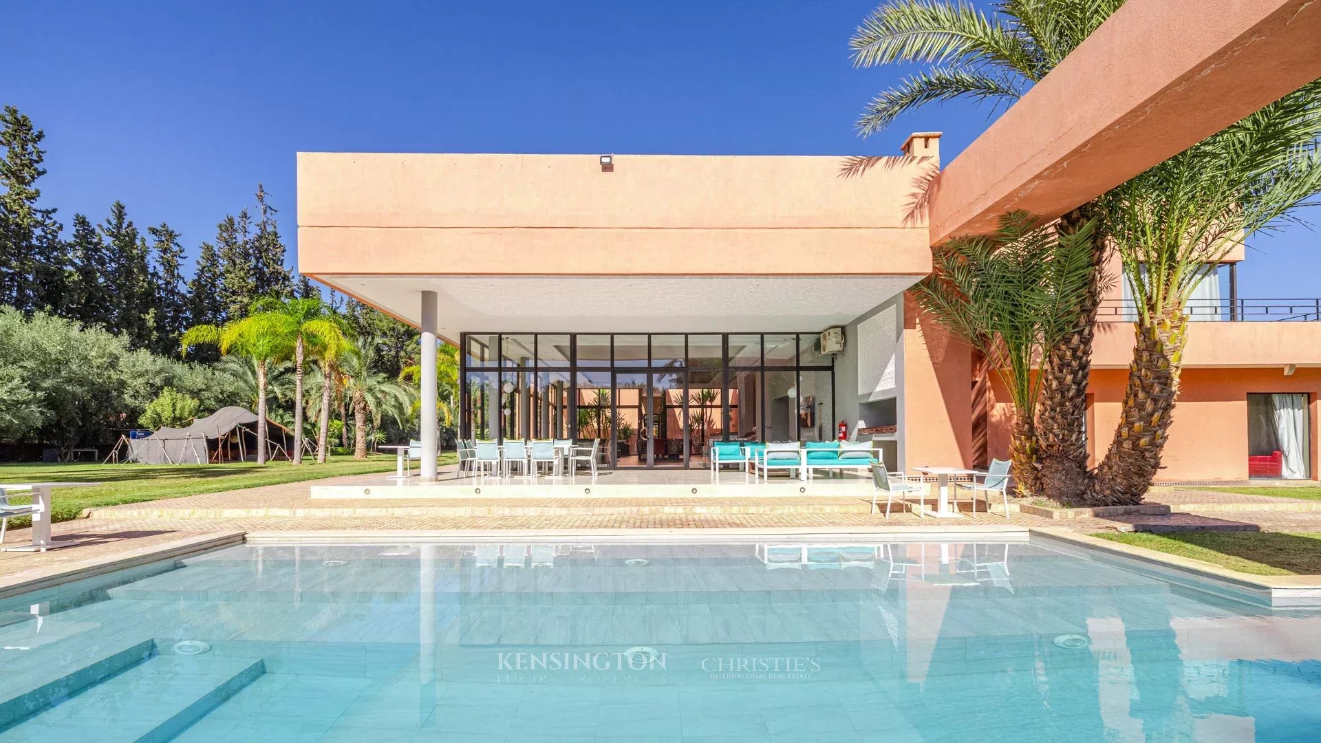 11 Bedroom Villa/Townhouse's Image 54