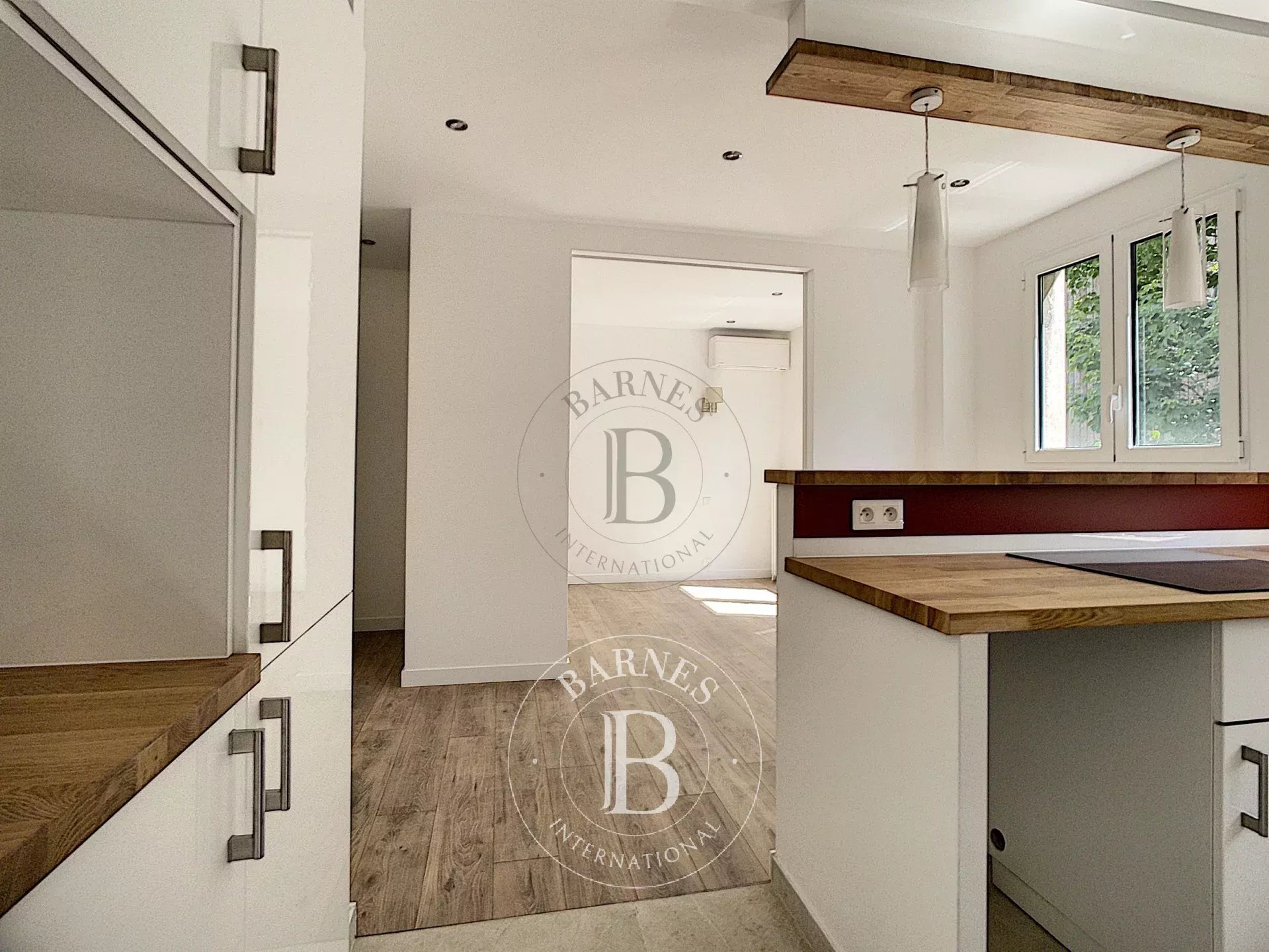 Stüdyo Paris 16ème