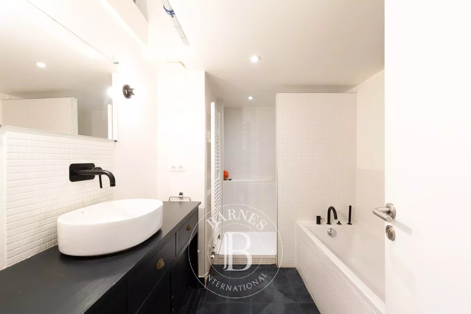 Daire Paris 20ème - picture 10