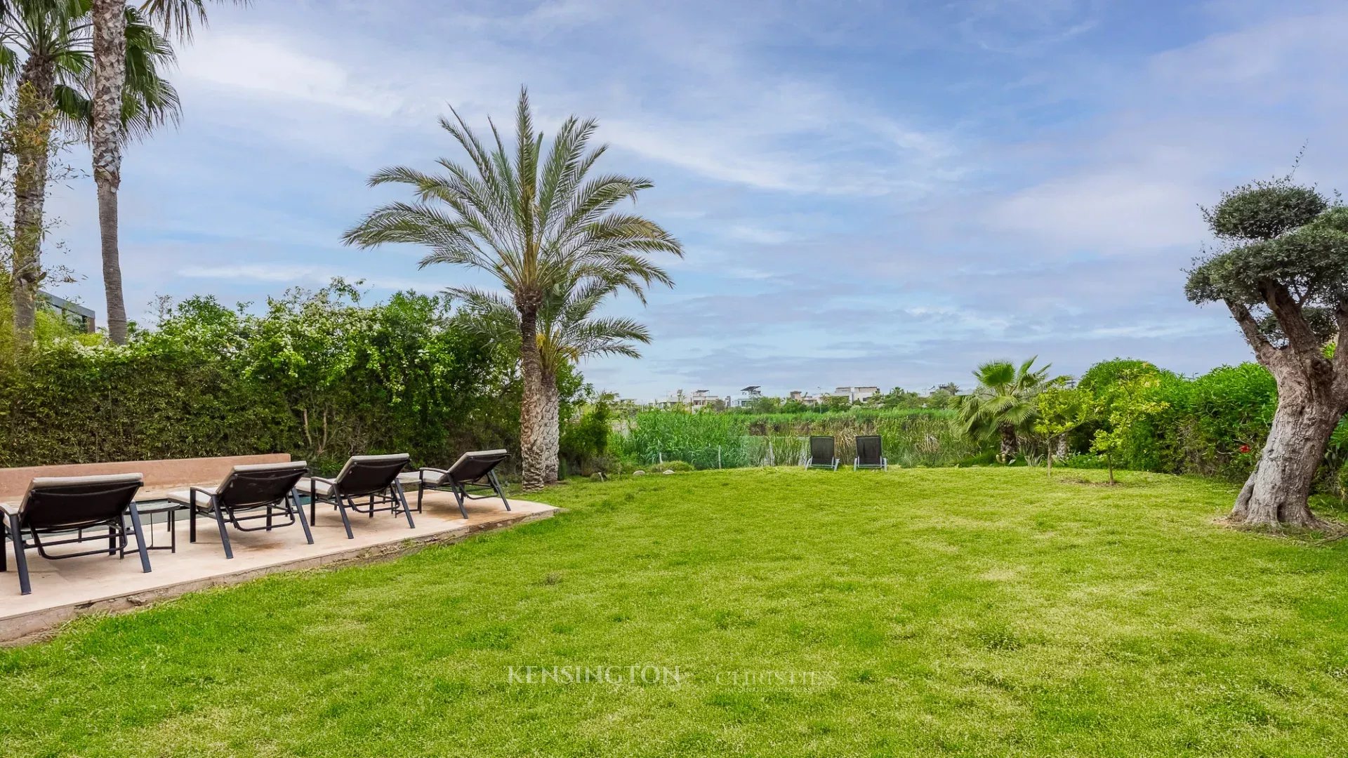 4 Bedroom Villa/Townhouse's Image 18