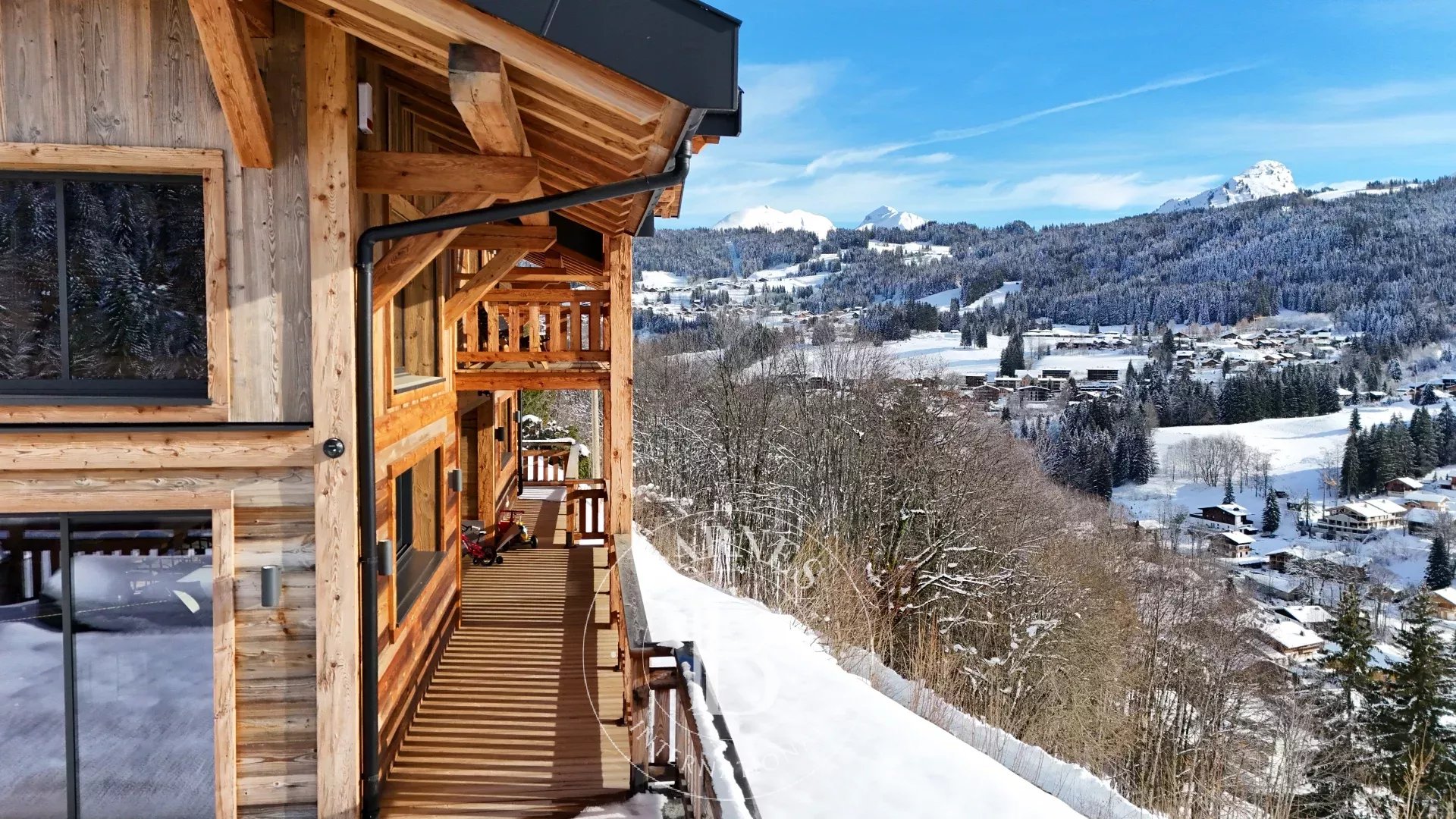 Photo of Les Gets - Luxury chalet of 440m² - Jacuzzi - Piste and Village view