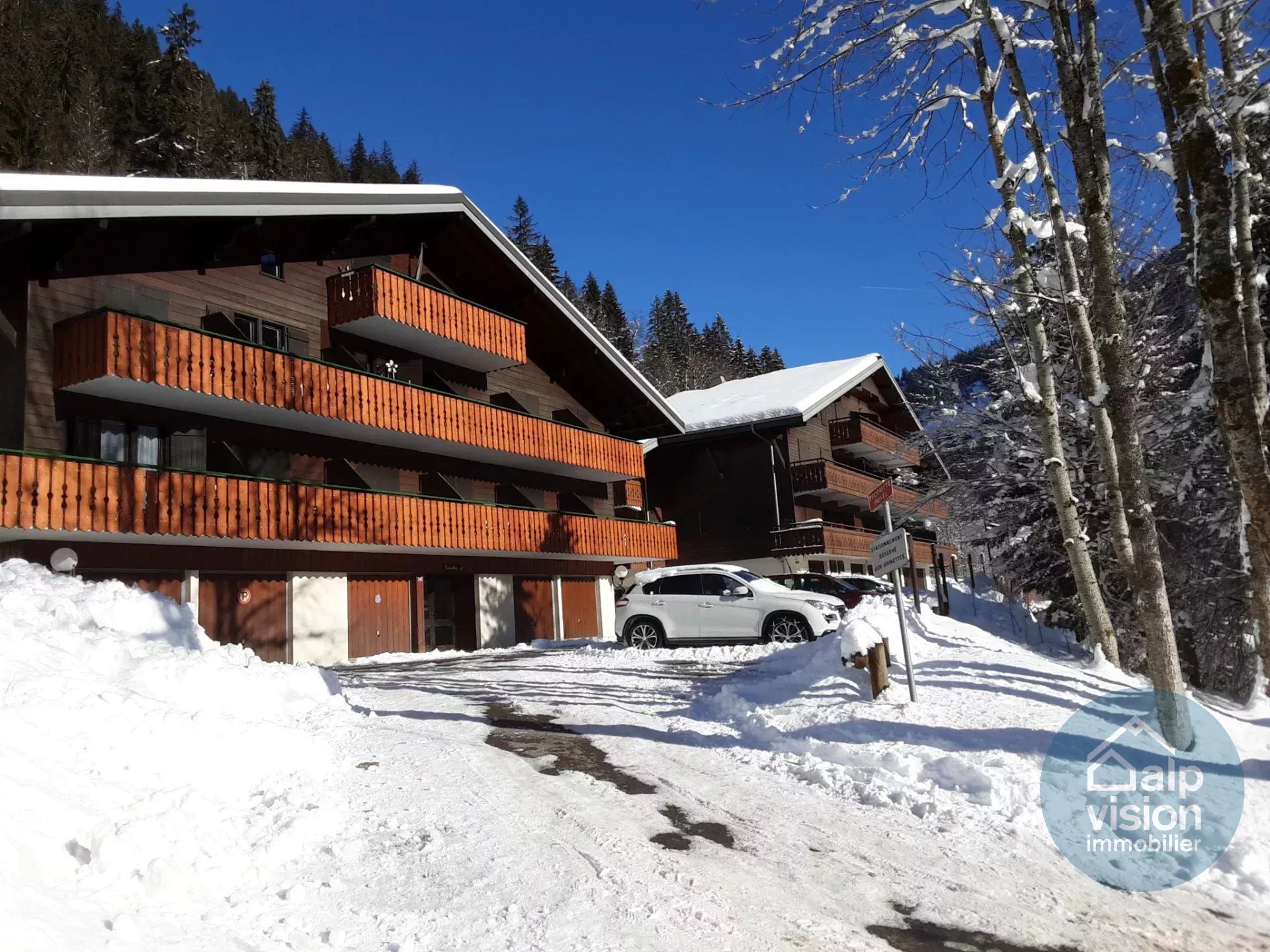 VENDU - 2 PIECES PROCHE PISTES LINGA AVEC GARAGE