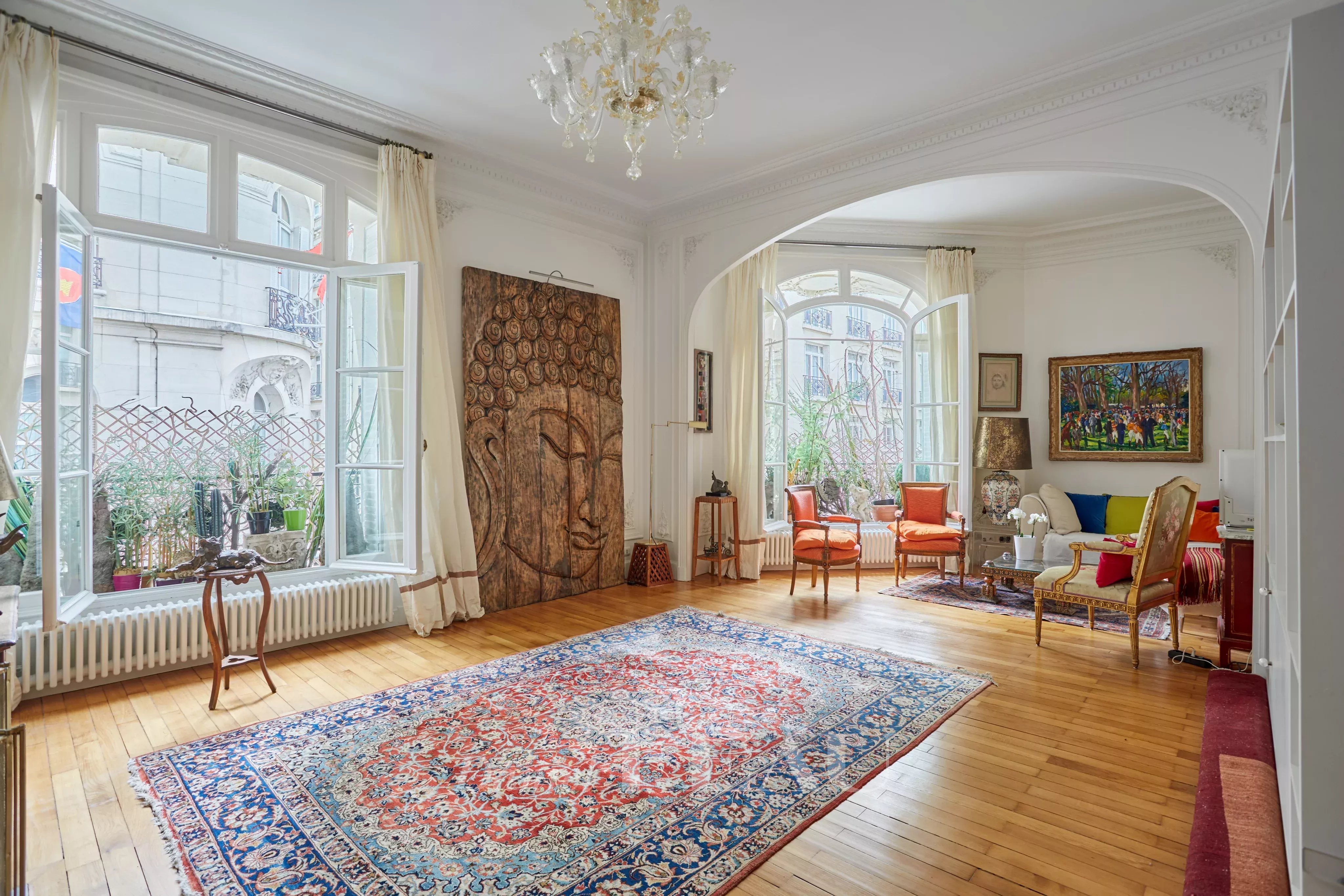 Sale Apartment Paris 16th