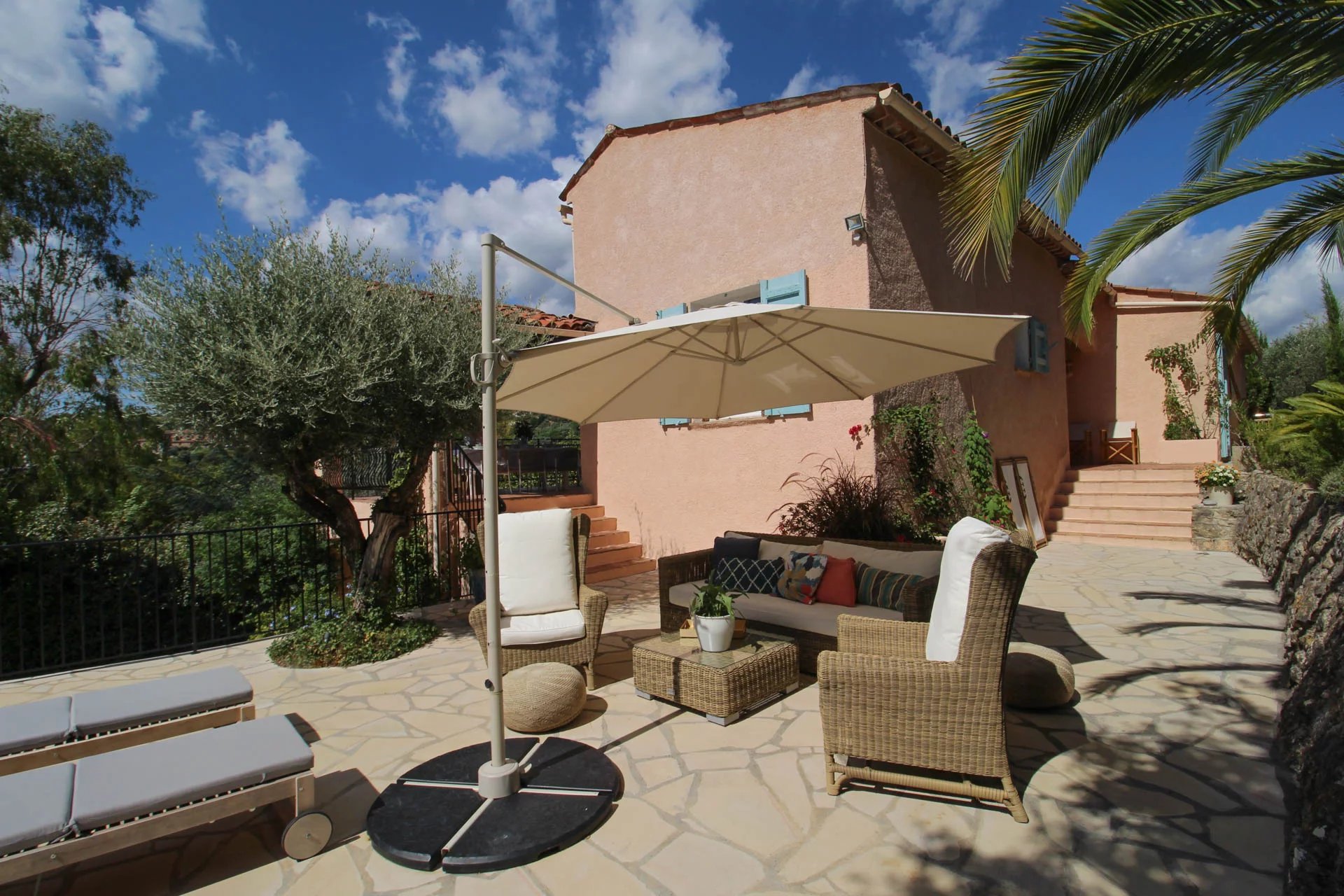 Charming villa with exceptional view - Montauroux Charming villa with exceptional view - Montauroux