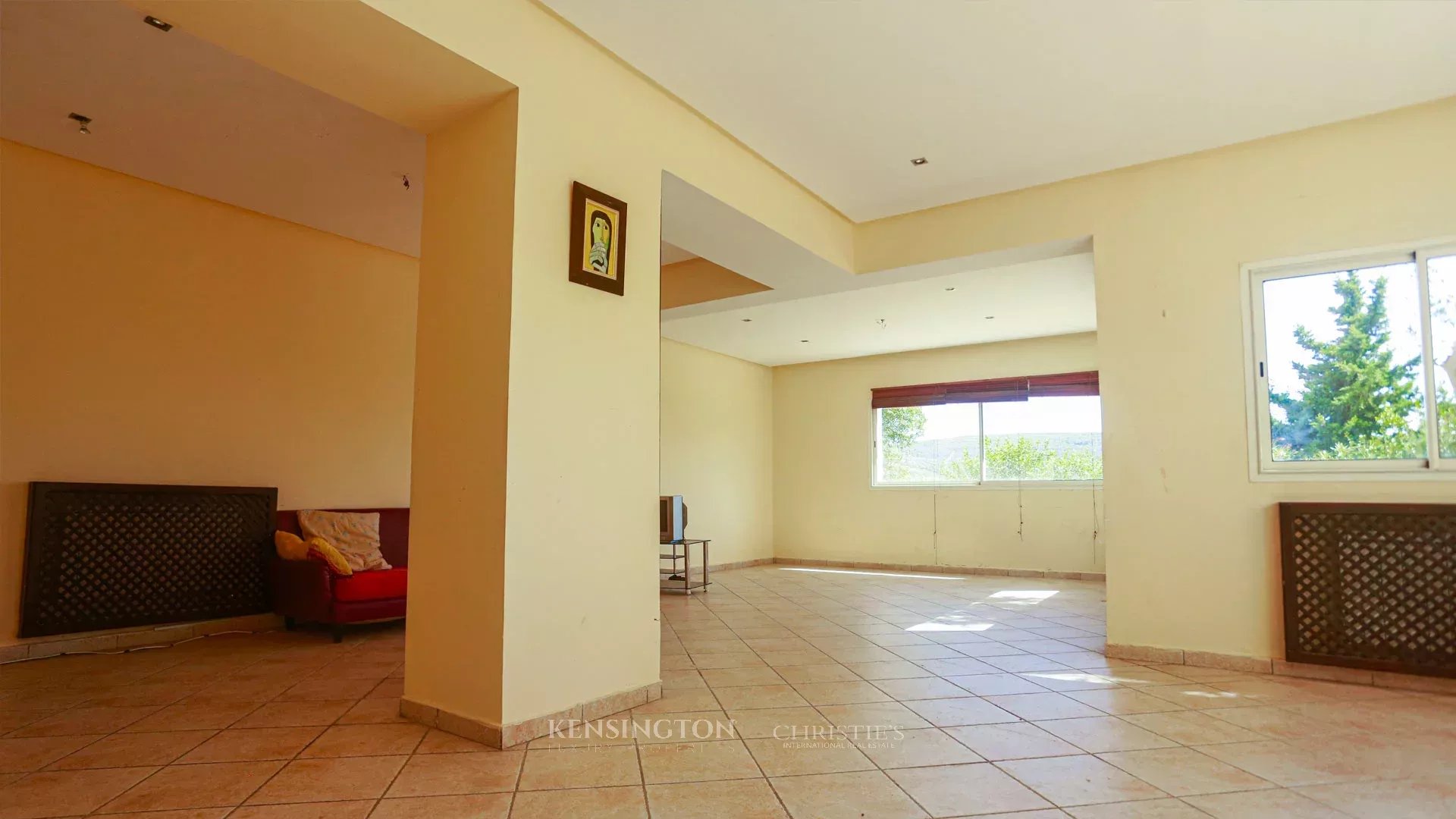 7 Bedroom Villa/Townhouse's Image 16