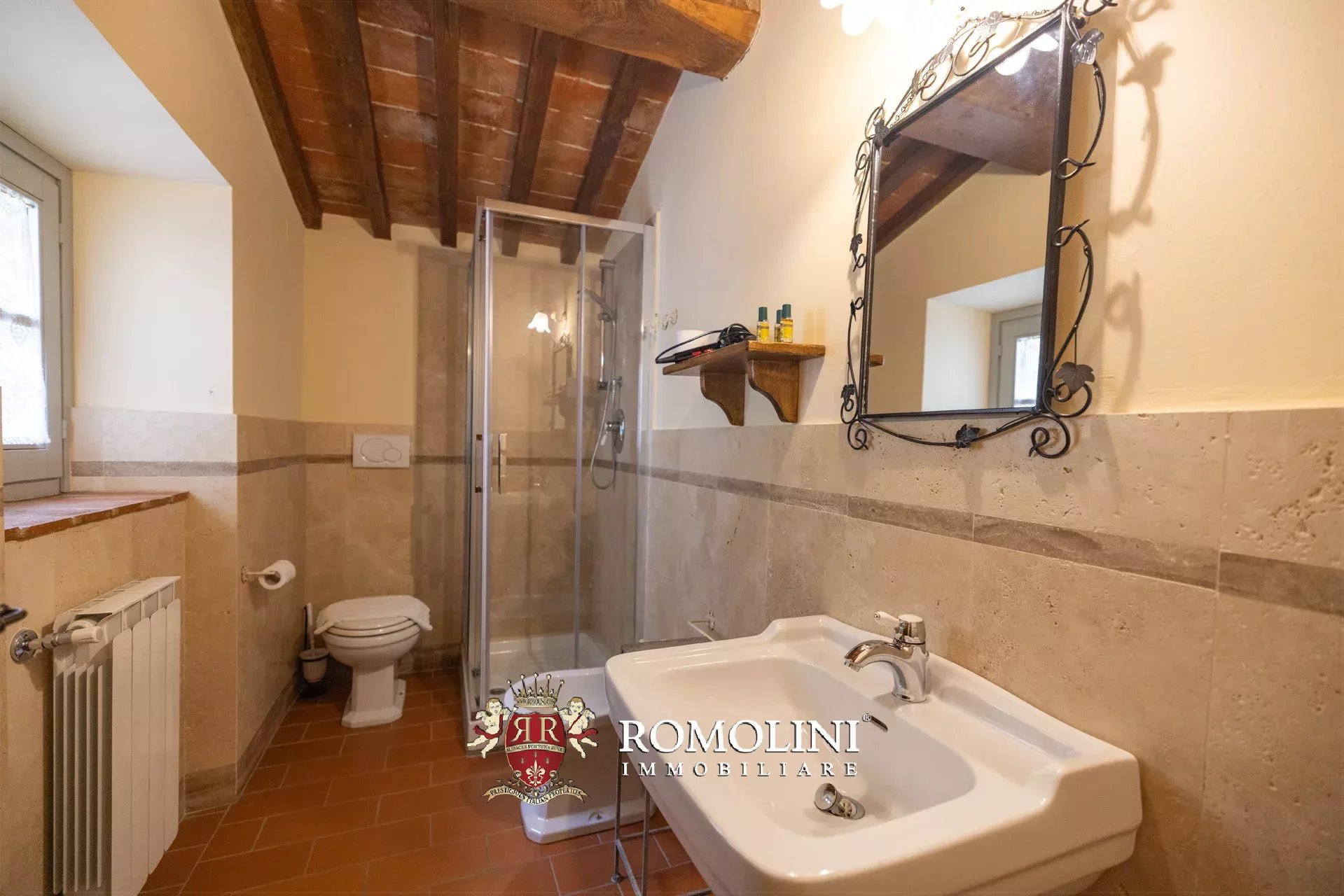6 Bedroom Villa/Townhouse's Image 65