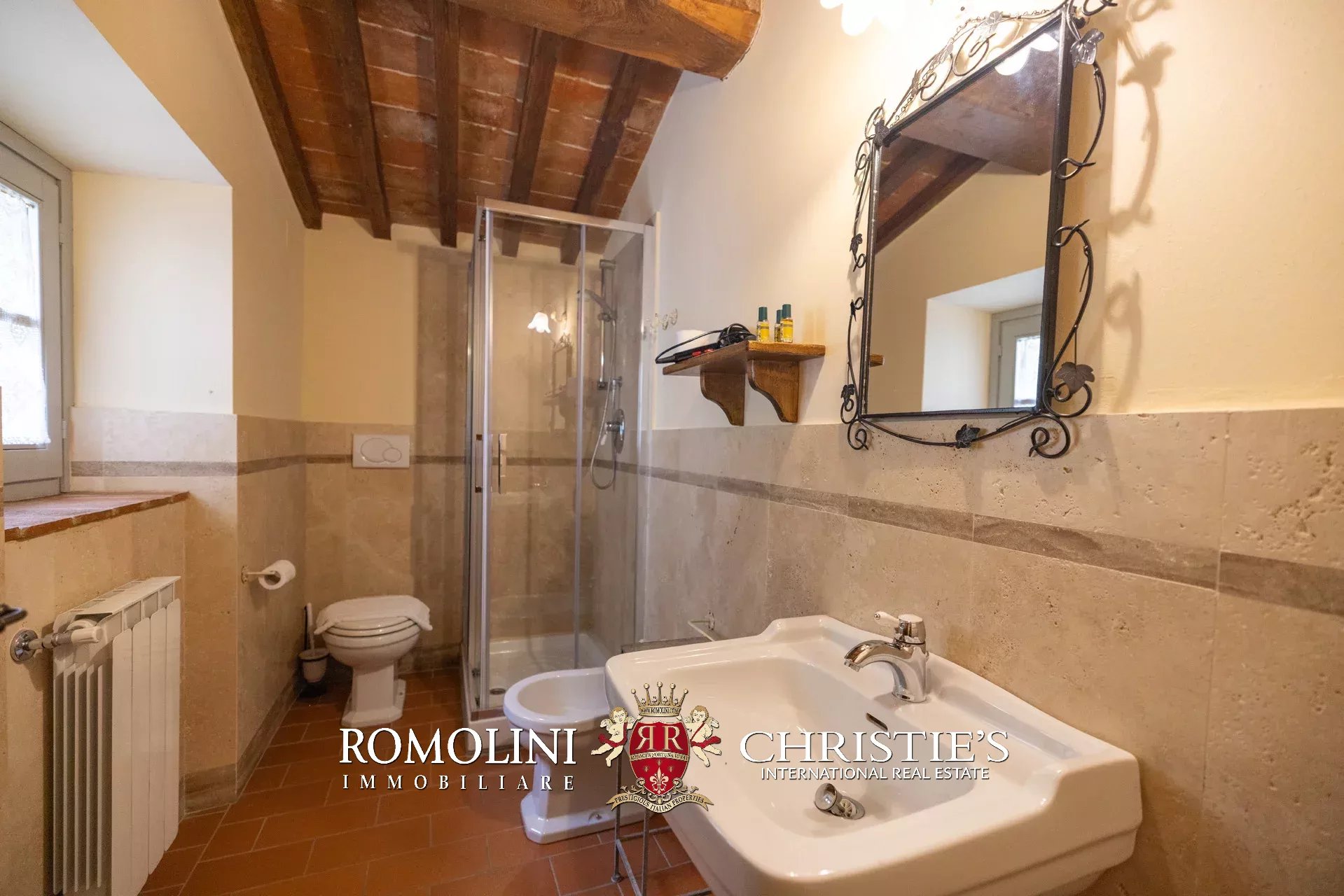 6 Bedroom Villa/Townhouse's Image 65