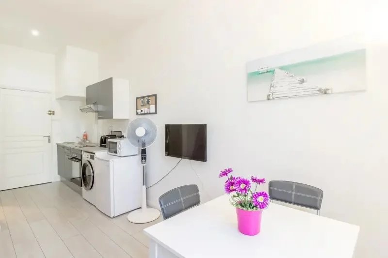 Location Appartement Nice Carré d'or