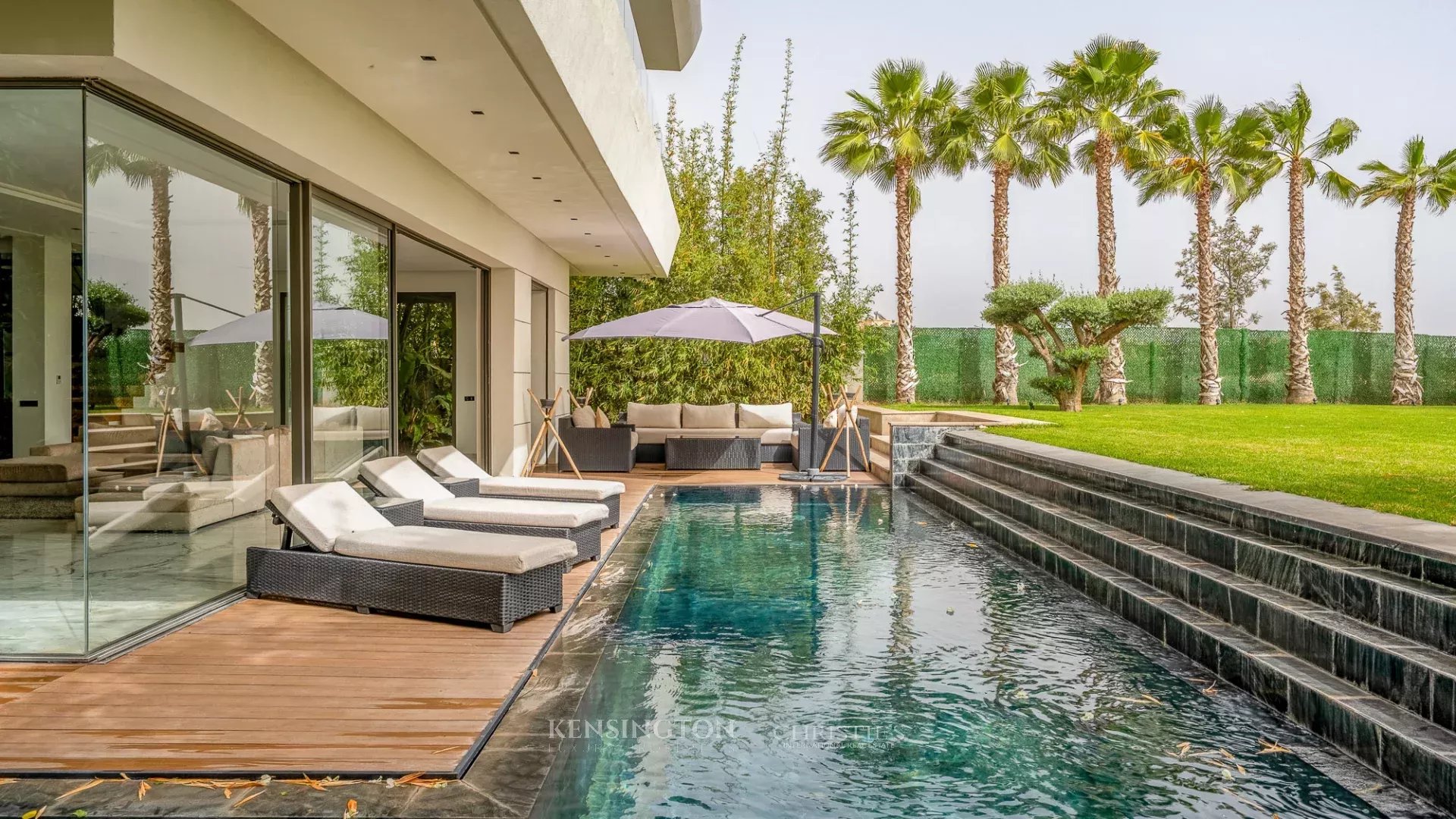 5 Bedroom Villa/Townhouse's Image 63