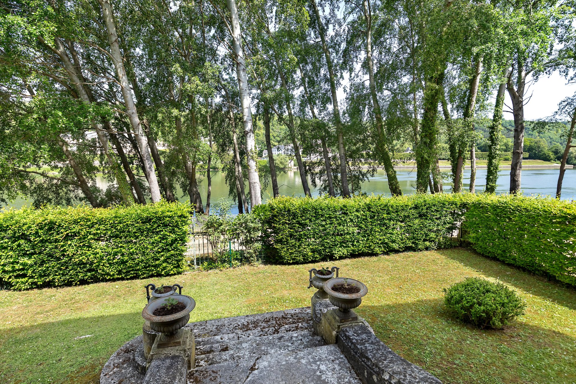 7 Bedroom Villa/Townhouse's Image 3