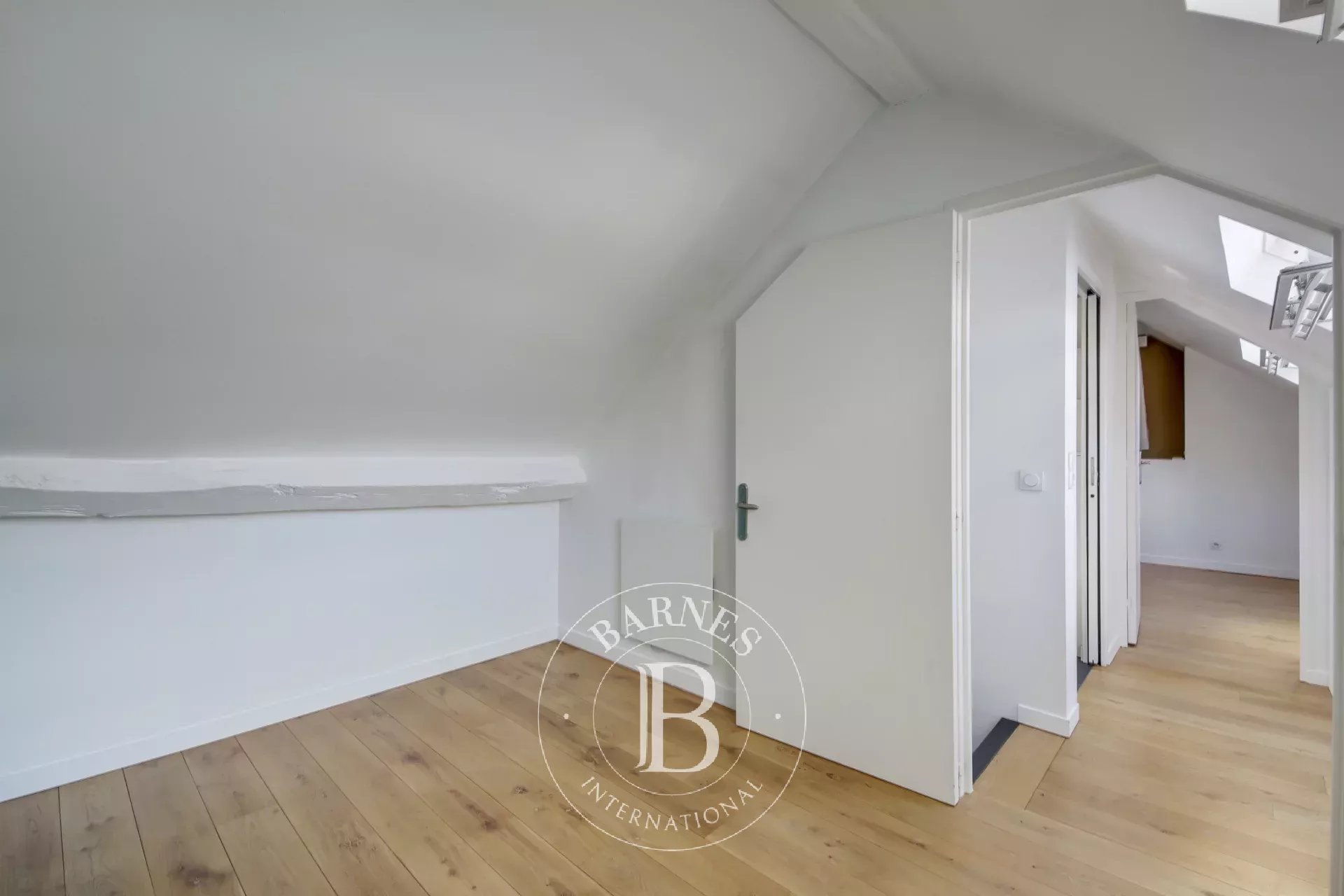 Daire Paris 7ème - picture 14