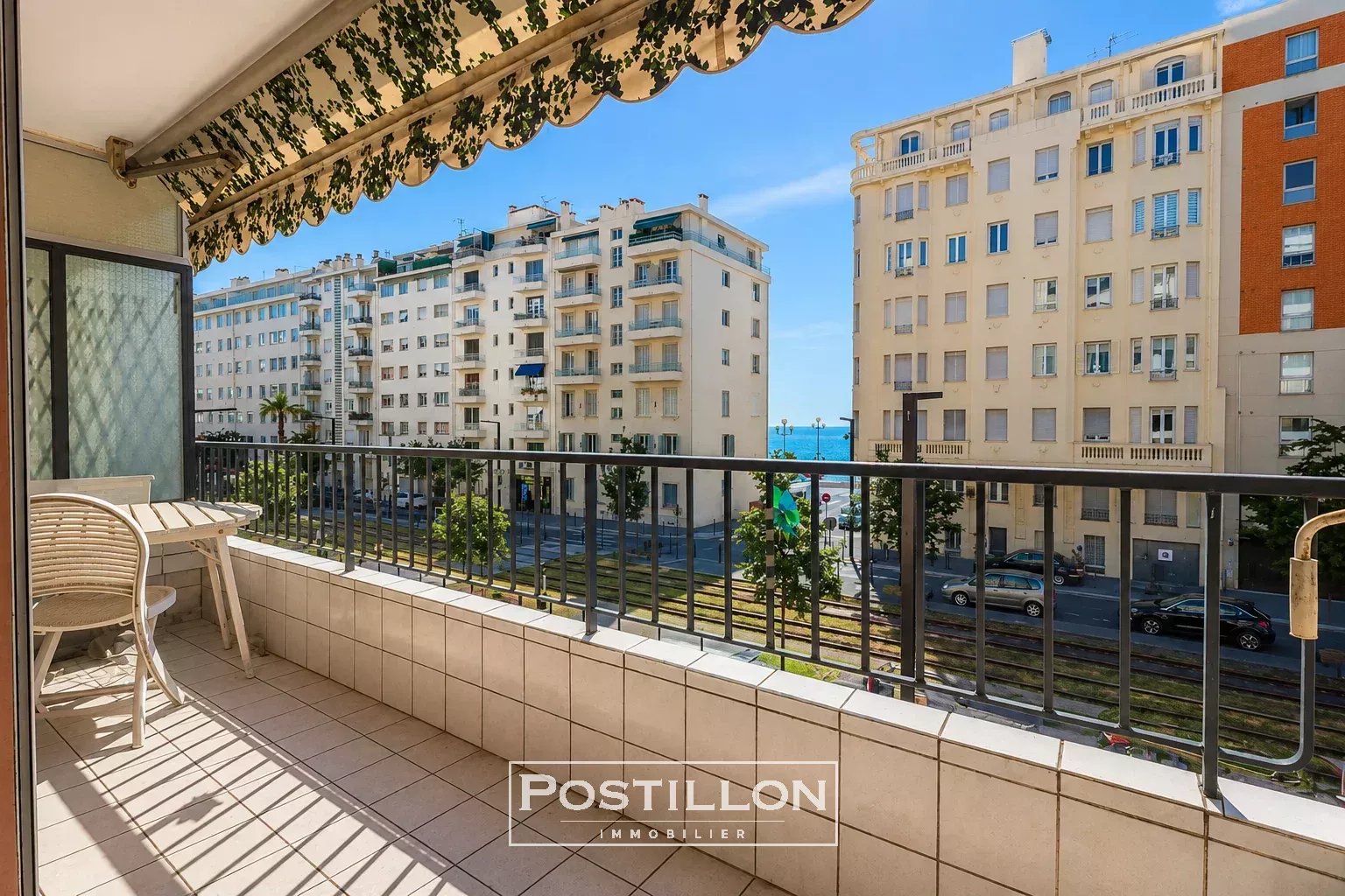4 Pièces Terrasse - Av. Californie